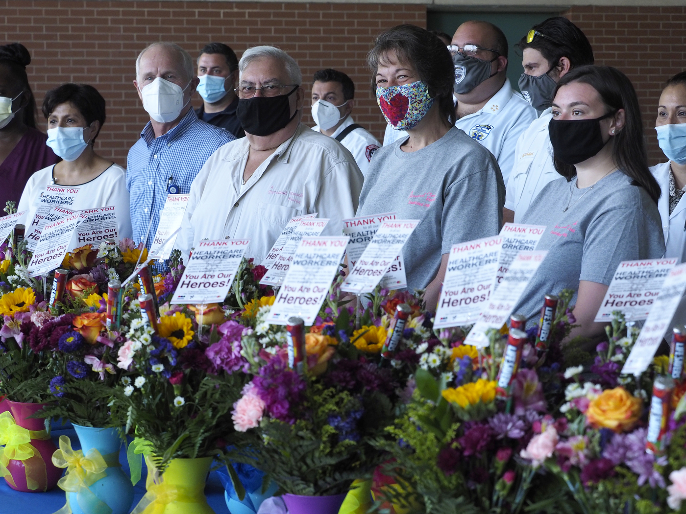 Nutley florist donates, delivers floral arrangements to essential