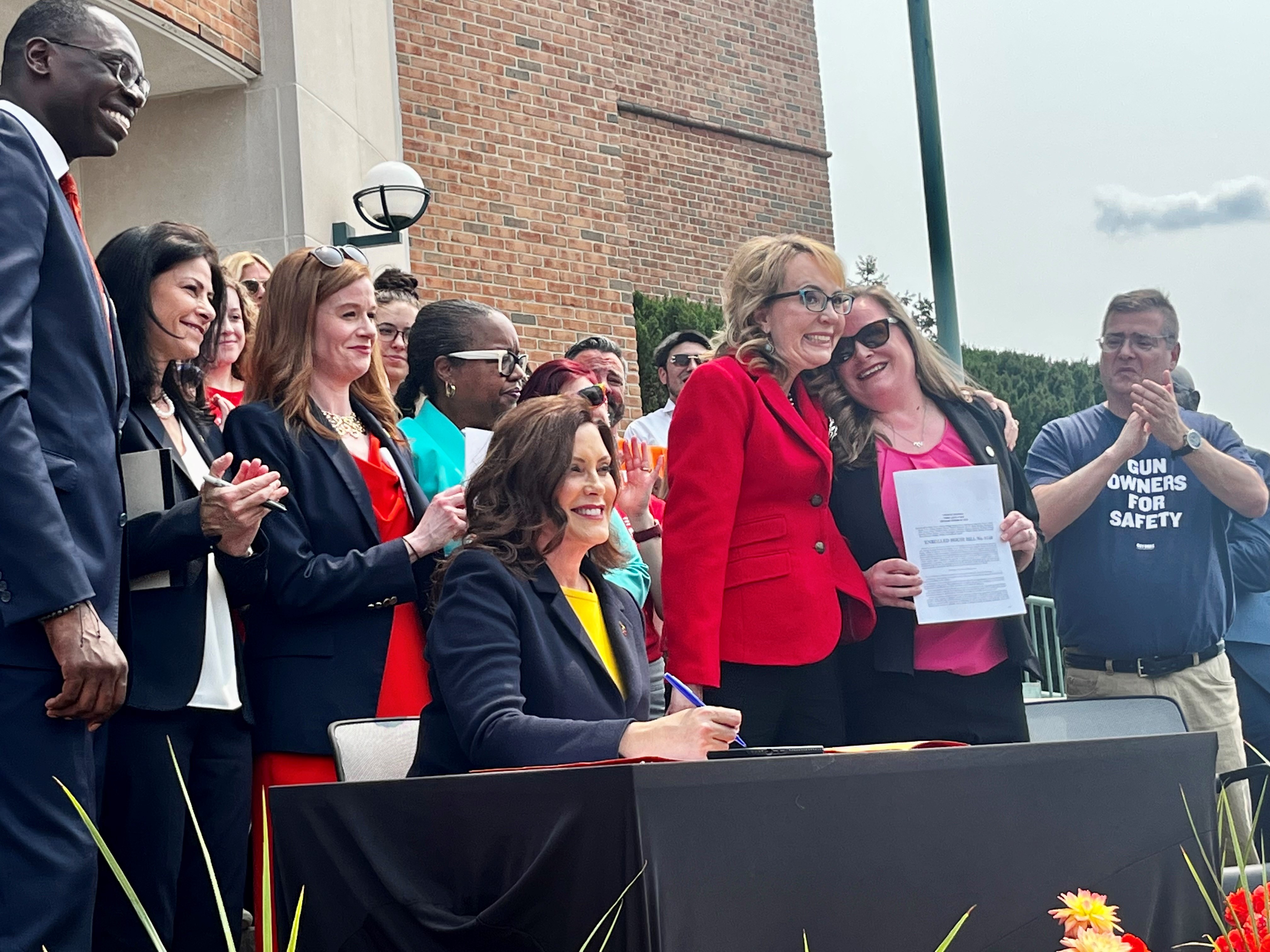 Michigan 21st State To Enact Red Flag Gun Laws With Whitmer s Signature michigan-21st-state-to-enact-red-flag-gun-laws-with-whitmer-s-signature