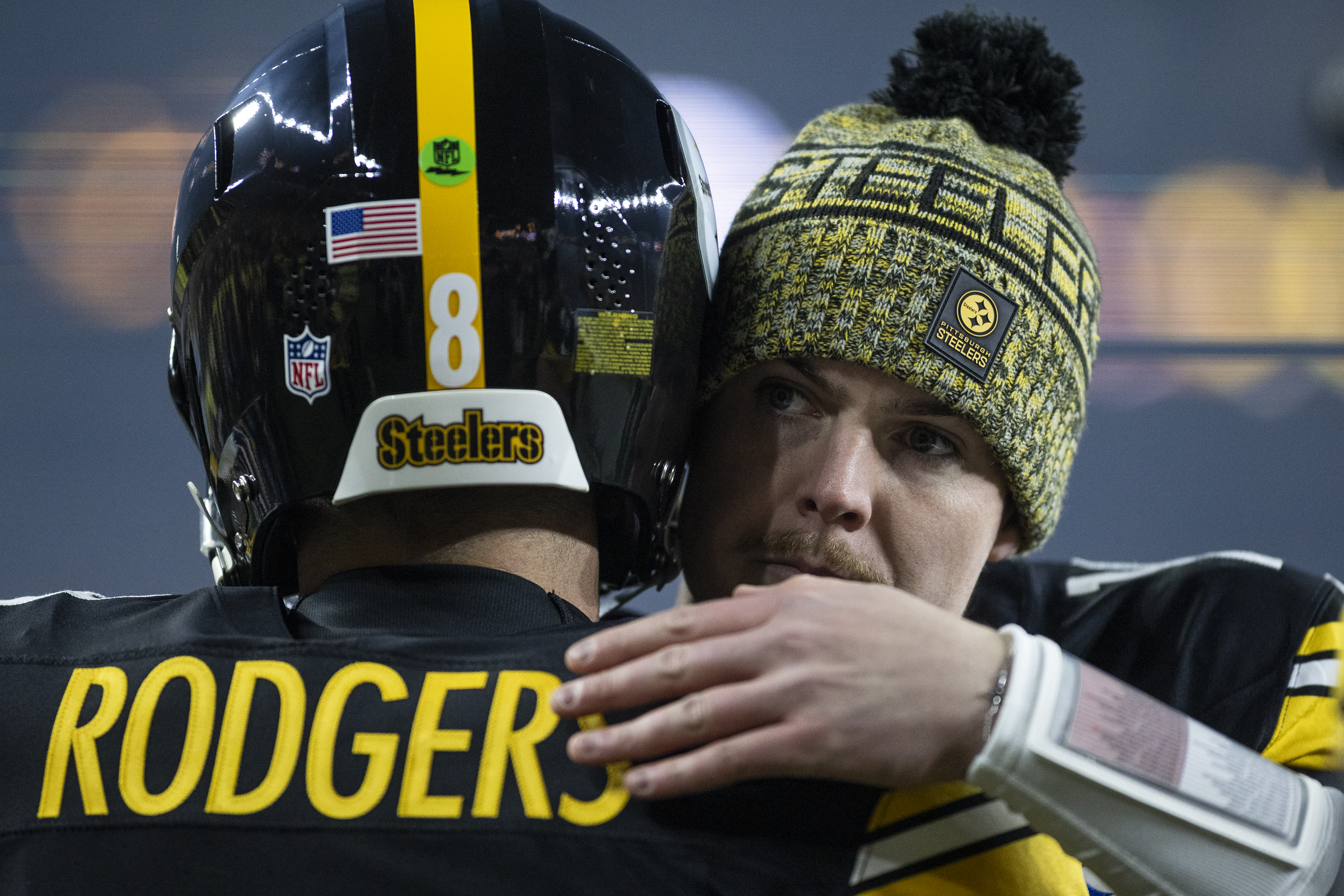 Aaron Rodgers just gave Steelers' Will Howard the best endorsement any  young QB could ask for: 'My right-hand man' - pennlive.com