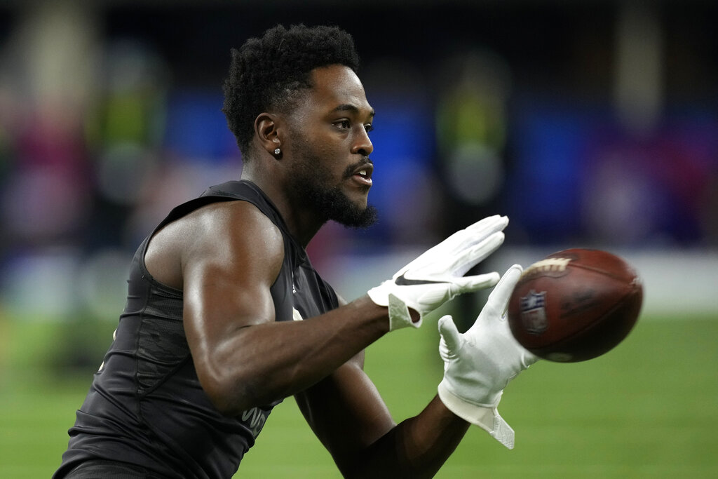 Browns draft WR David Bell of Purdue with No. 99 pick 
