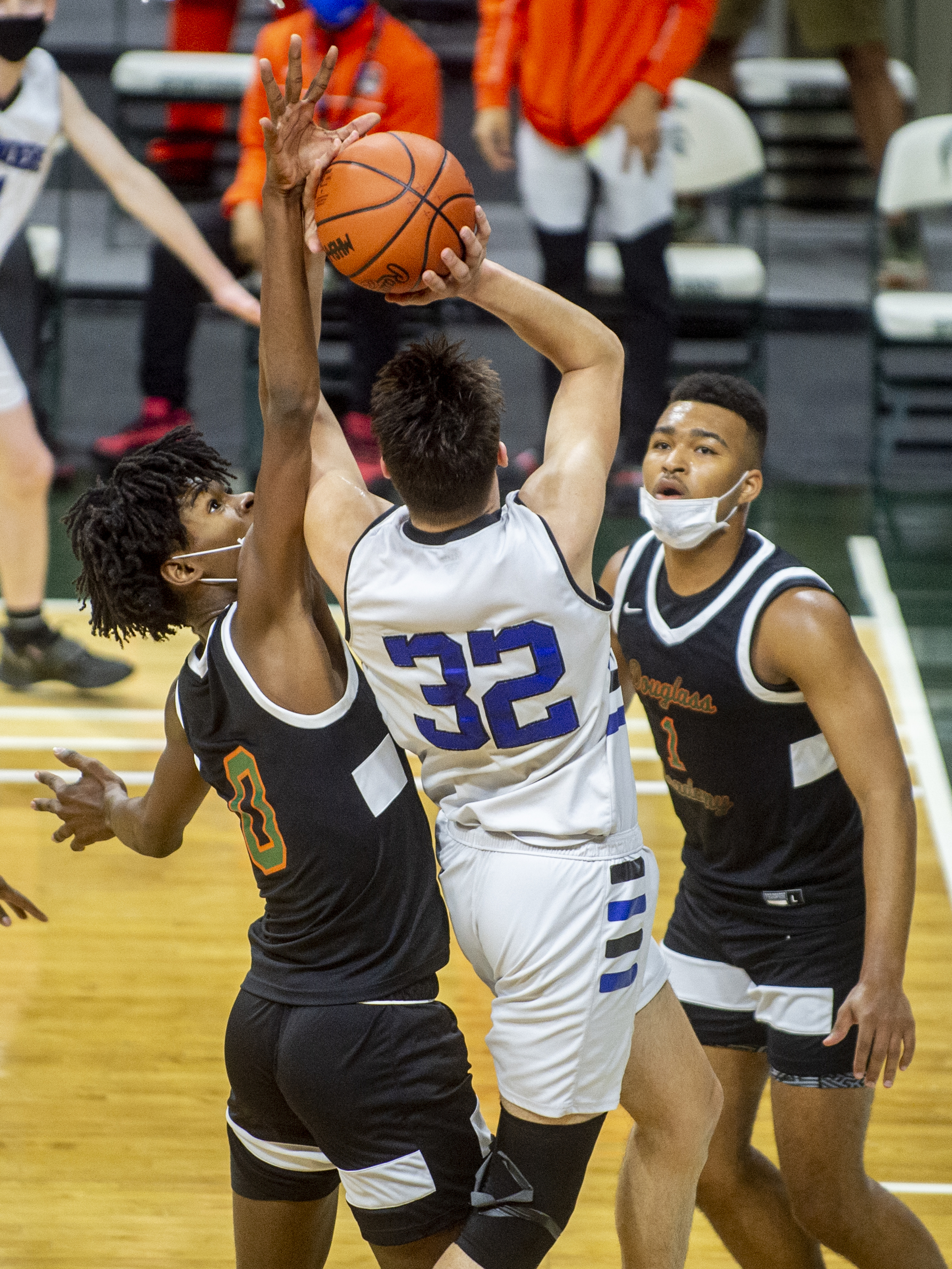 MHSAA Division 4 boys basketball championship: Detroit Douglass vs ...