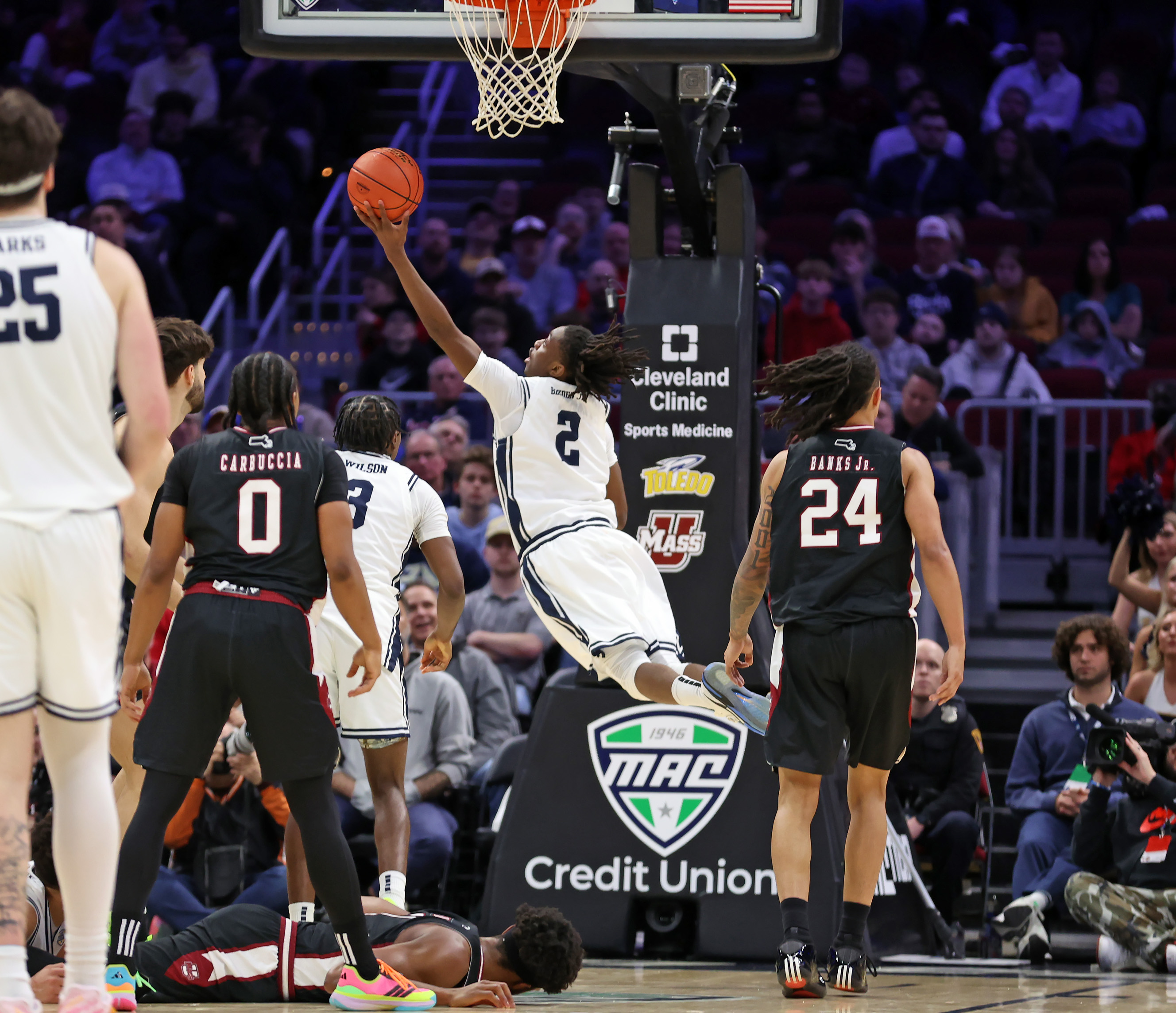 MAC Men's basketball semifinals: Toledo Rockets vs. UMass Minutemen ...
