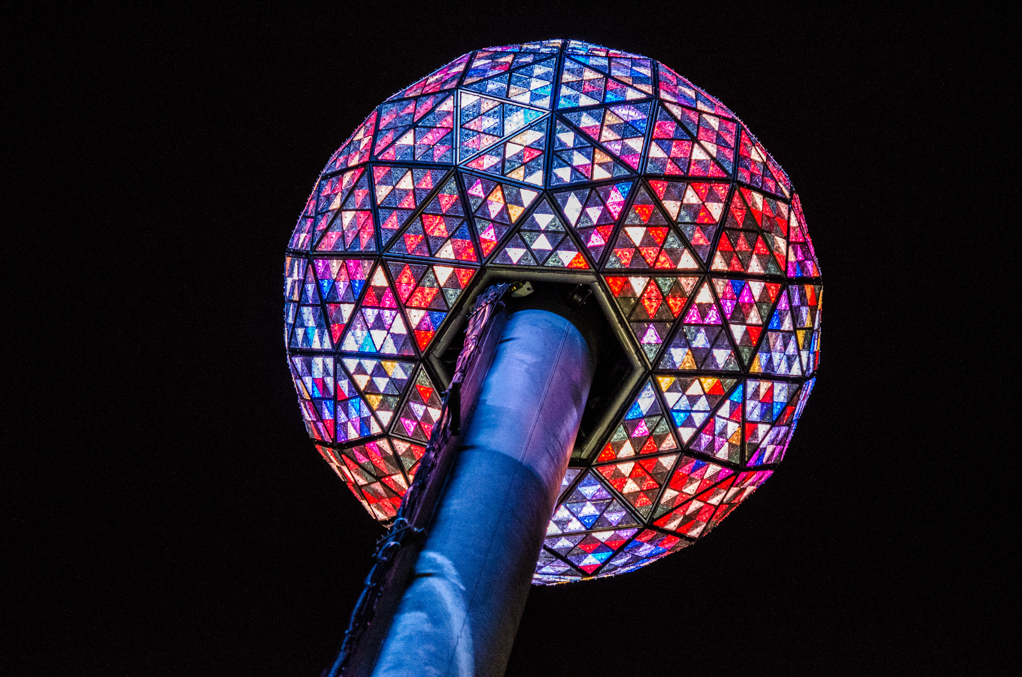 Ringing in 2021: New Year's Eve ball drop in Times Square to be virtual -  silive.com