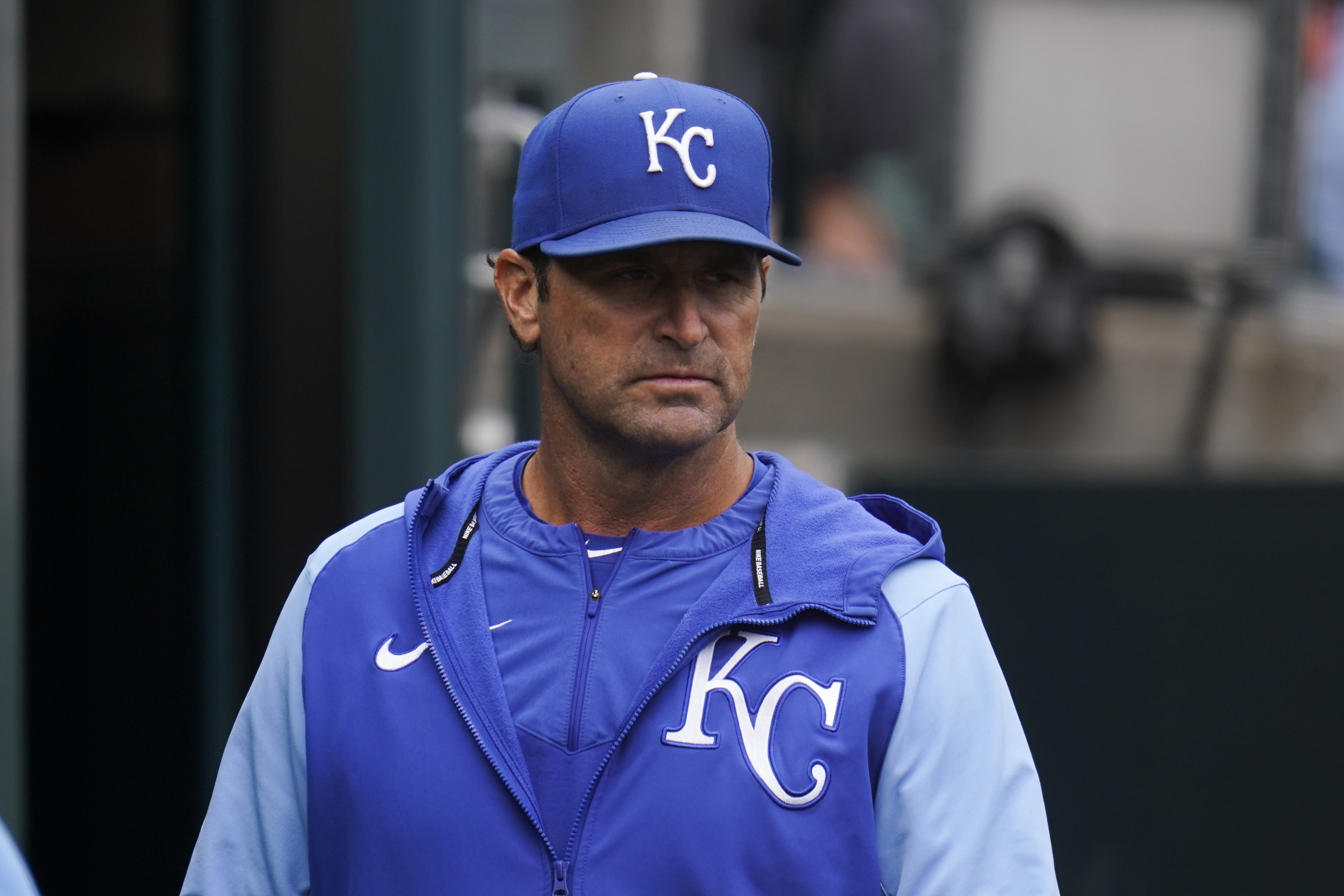 Royals exercise option to keep Matheny through 2023 season