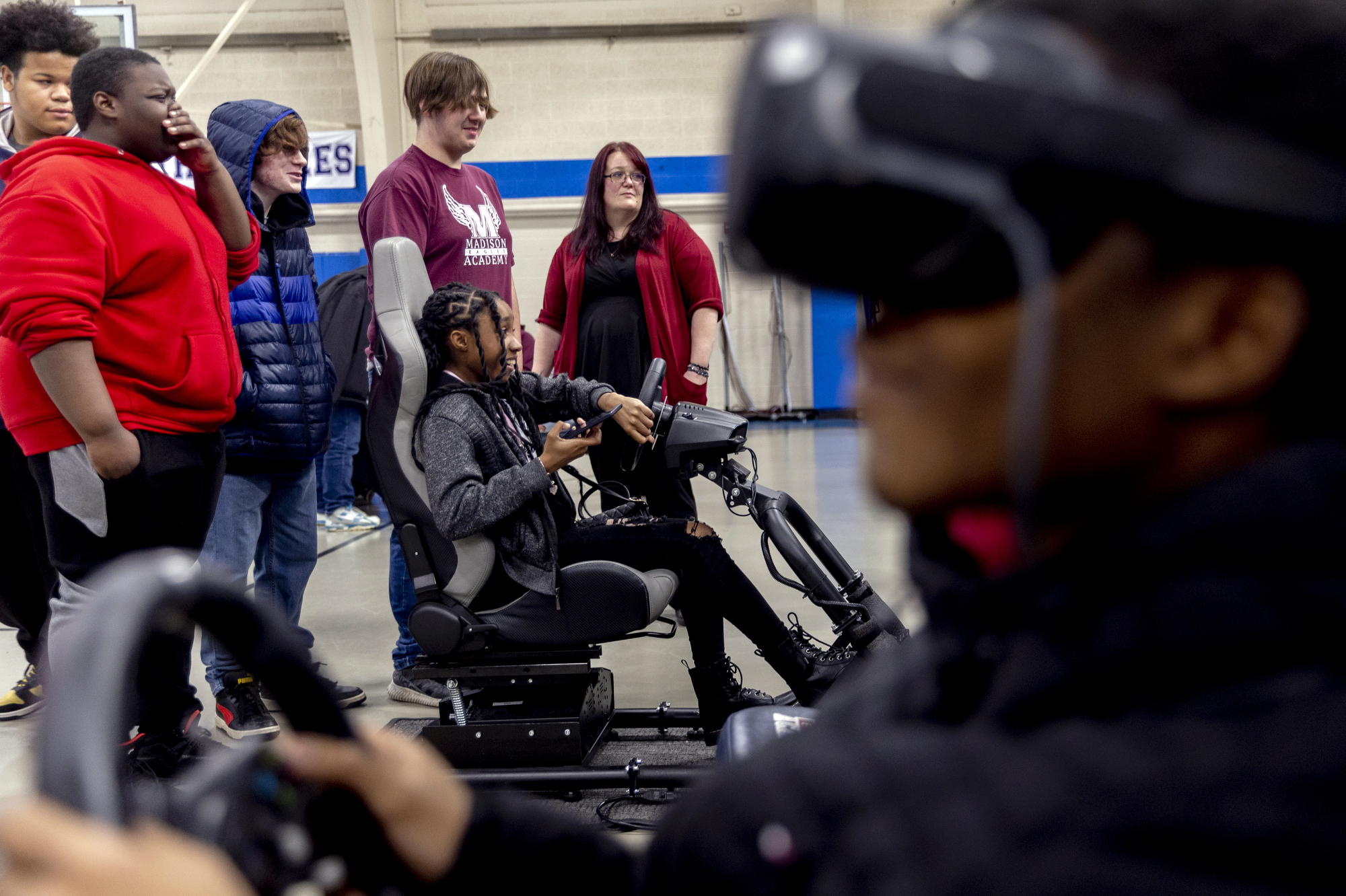 Michigan high schoolers experience impaired, texting while driving simulations