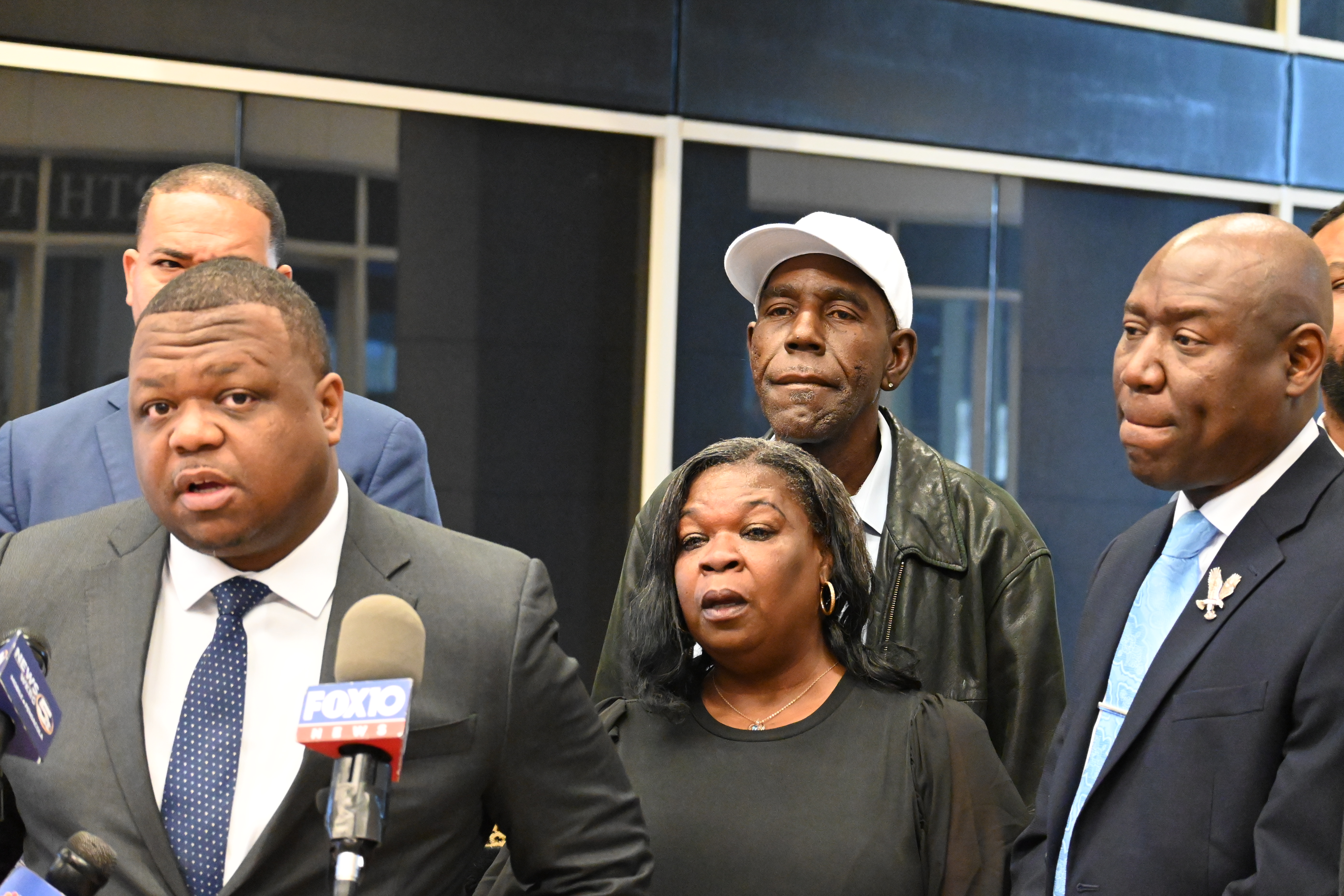 Jawan Dallas family lawsuit - al.com