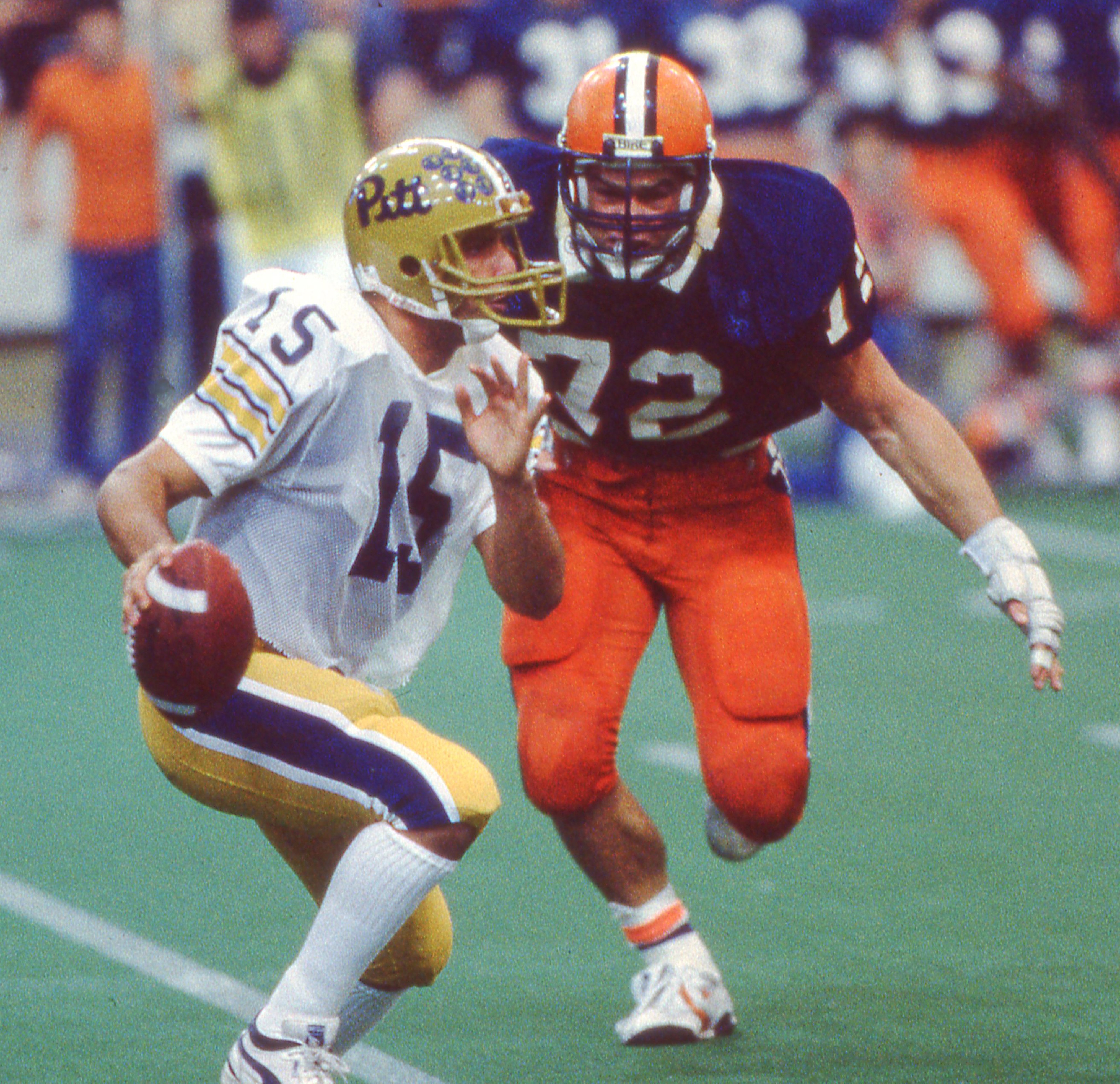 Syracuse unveils Tim Green's No. 72 jersey during halftime