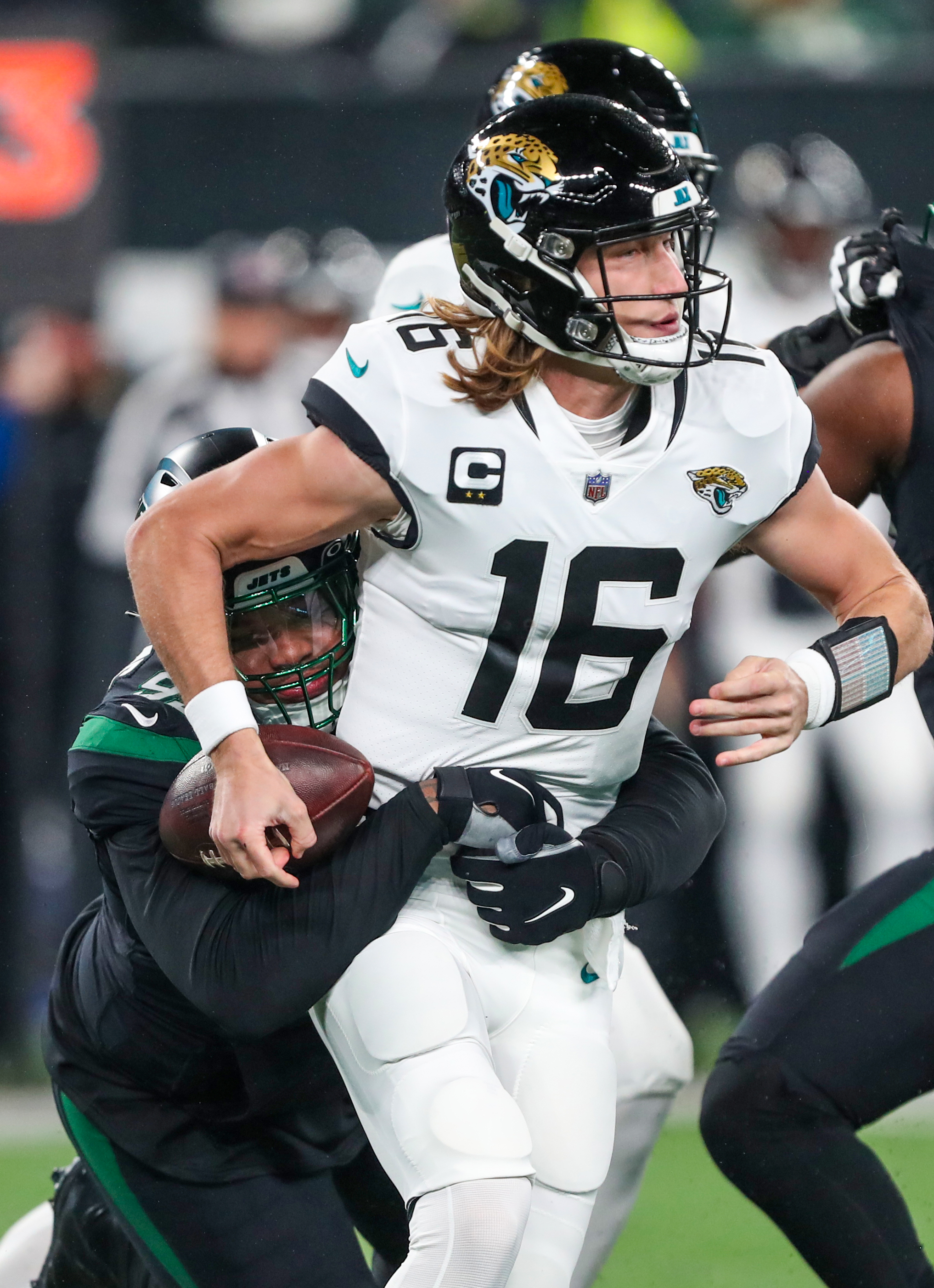 EAST RUTHERFORD, NJ - DECEMBER 22: Jacksonville Jaguars quarterback Trevor  Lawrence (16) during the National Football League game between the New York  Jets and the Jacksonville Jaguars on December 22, 2022 at