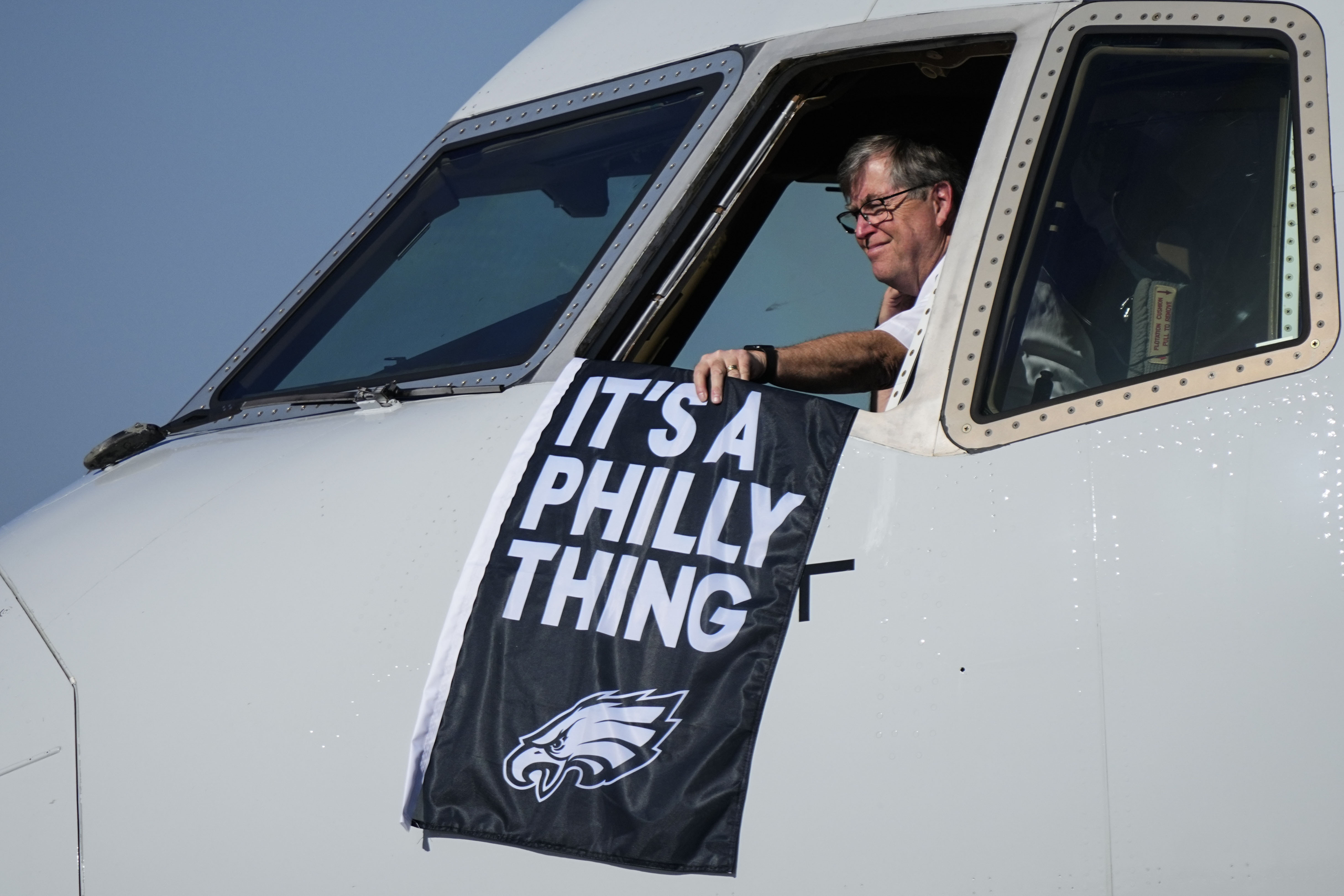 Philadelphia Eagles New Era Women's It's A Philly Thing