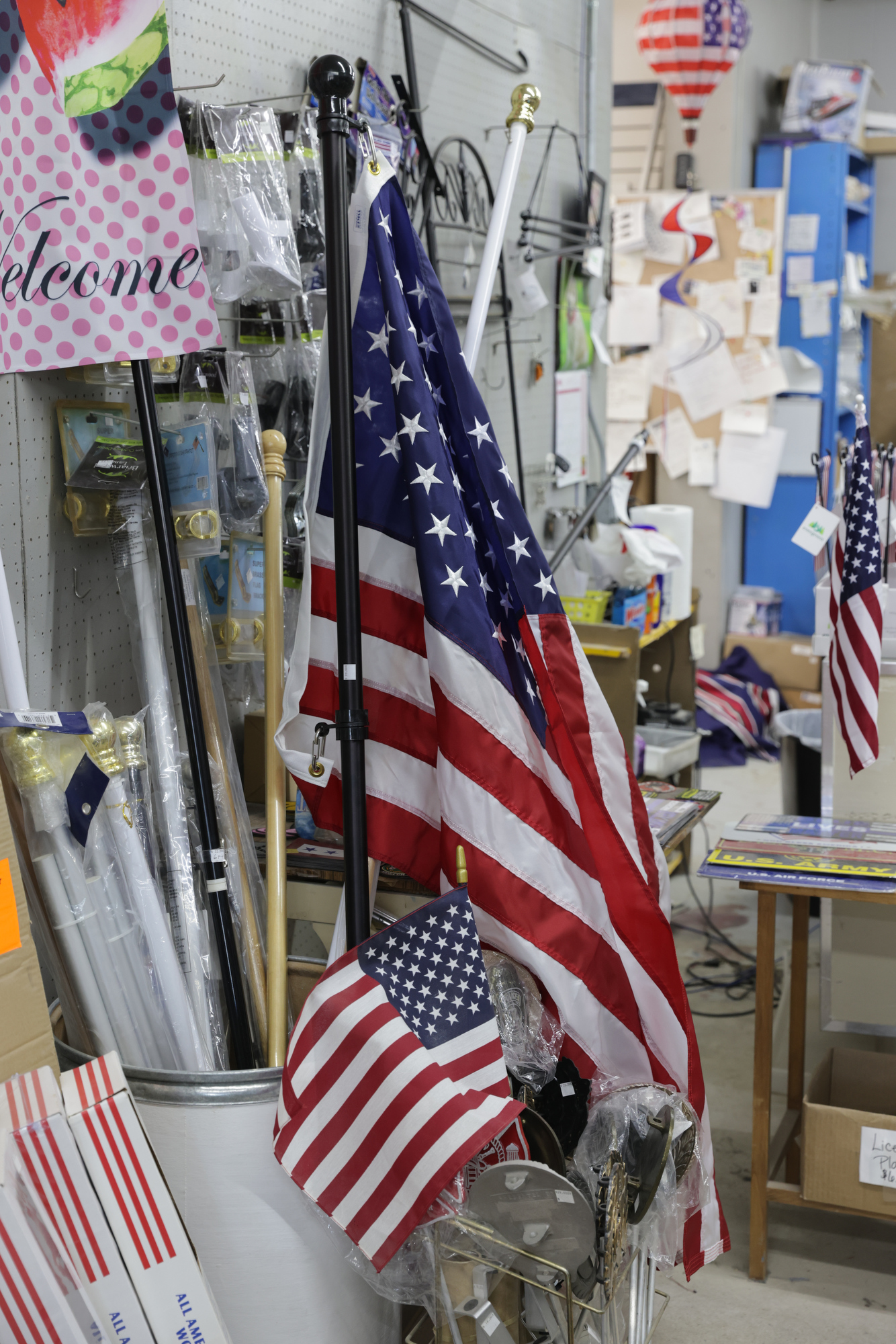 Quinn's Flags in Eastlake