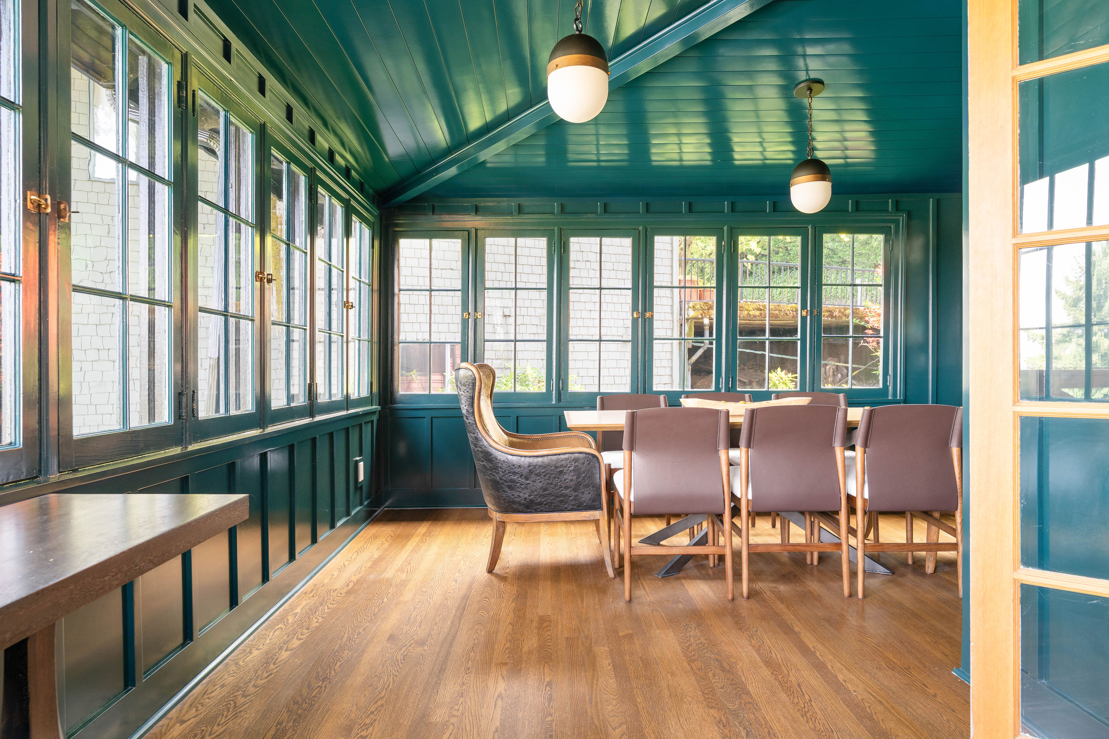 A 1907 Craftsman house at 1442 S.W. Vista Ave. in Southwest Portland is for sale by Aaron Moomaw and Lauren Moomaw of Cascade Hasson Sotheby’s International Realty. Stacks Photo Company