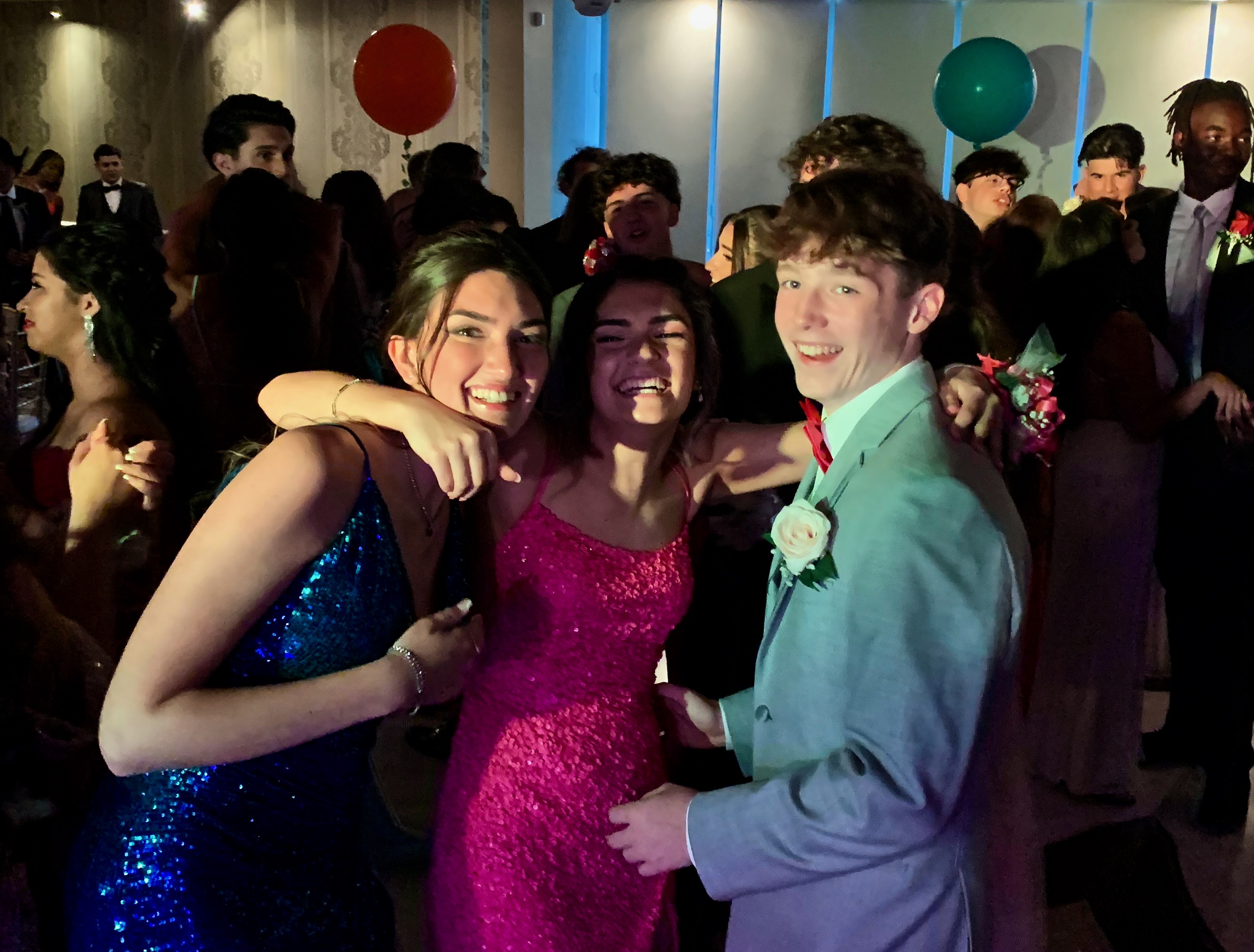 Prom 2022: Moore Catholic High School celebrates senior prom - silive.com