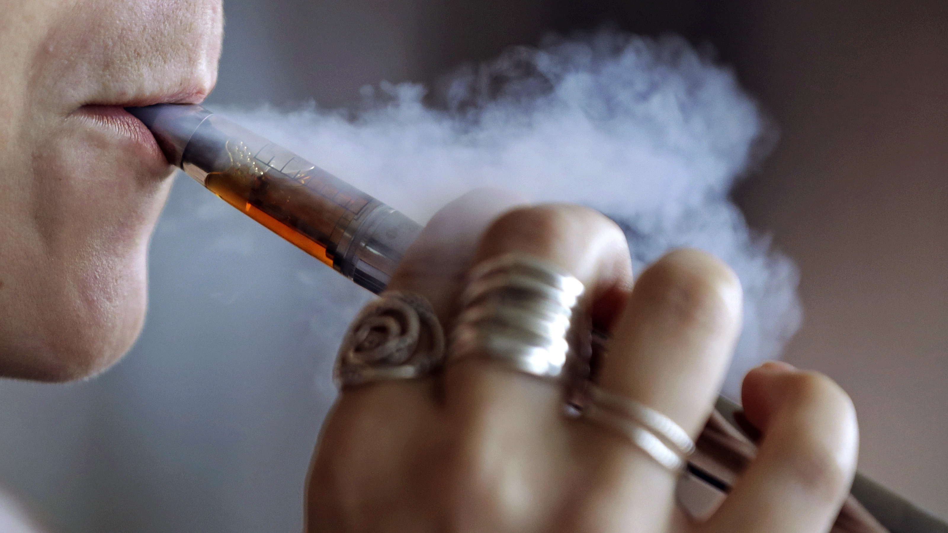 1 kg tobacco price in india Tobacco Secures Record Prices