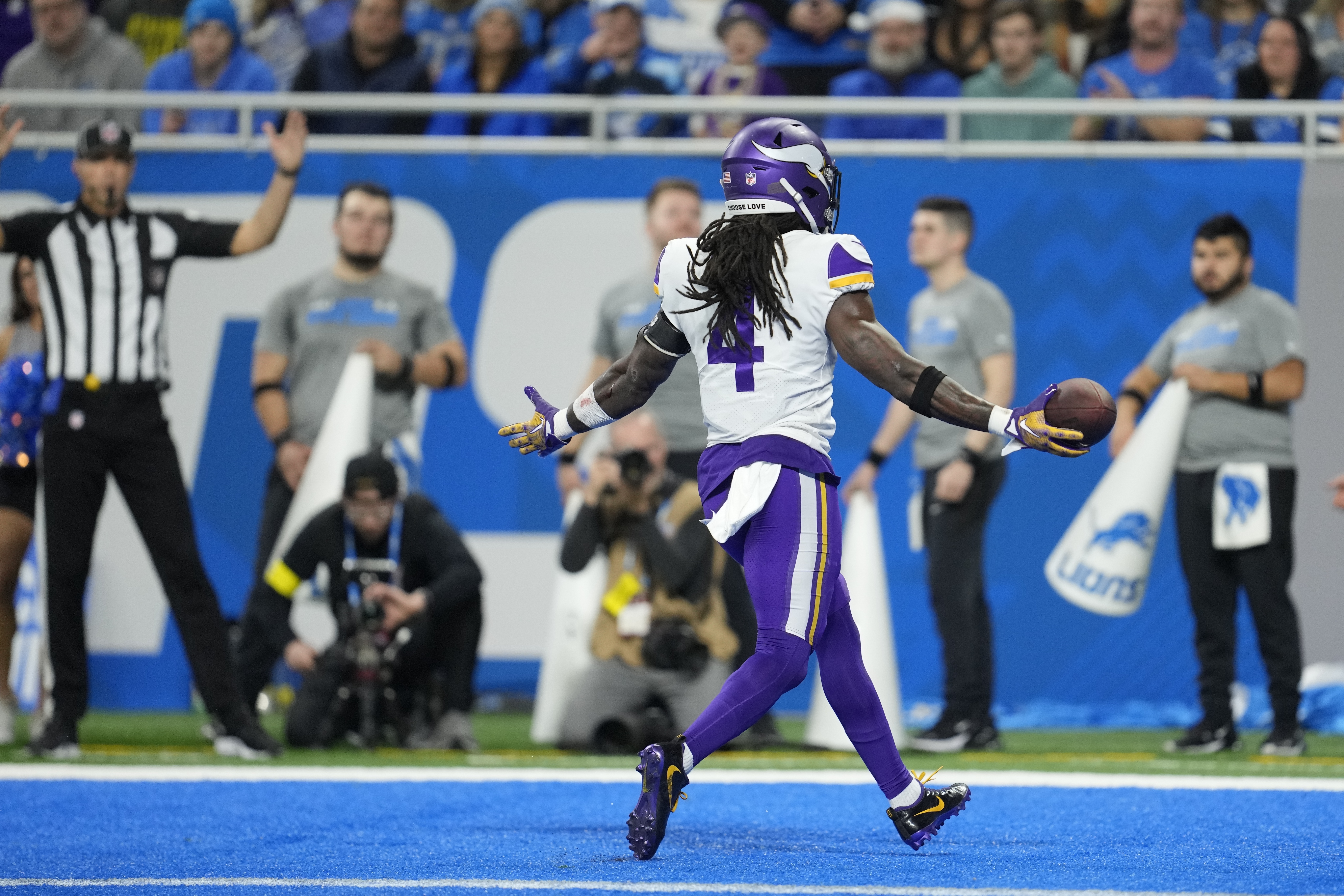 Minnesota Vikings head coach Kevin O'Connell watches during the first half  of an NFL football game against the Detroit Lions Sunday, Dec. 11, 2022, in  Detroit. (AP Photo/Paul Sancya)