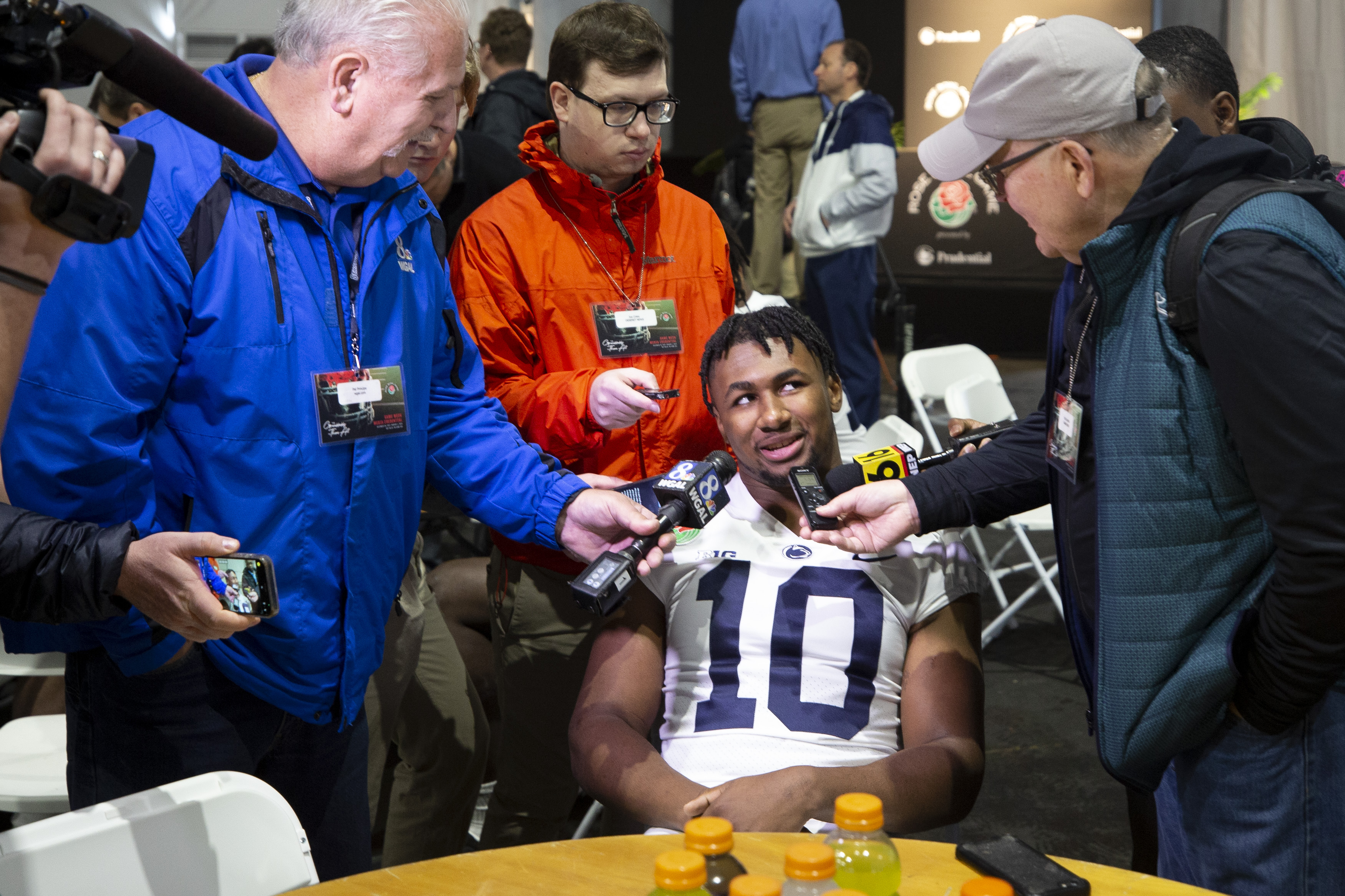 Saquon Barkley, Others React to Nick Singleton's Performance