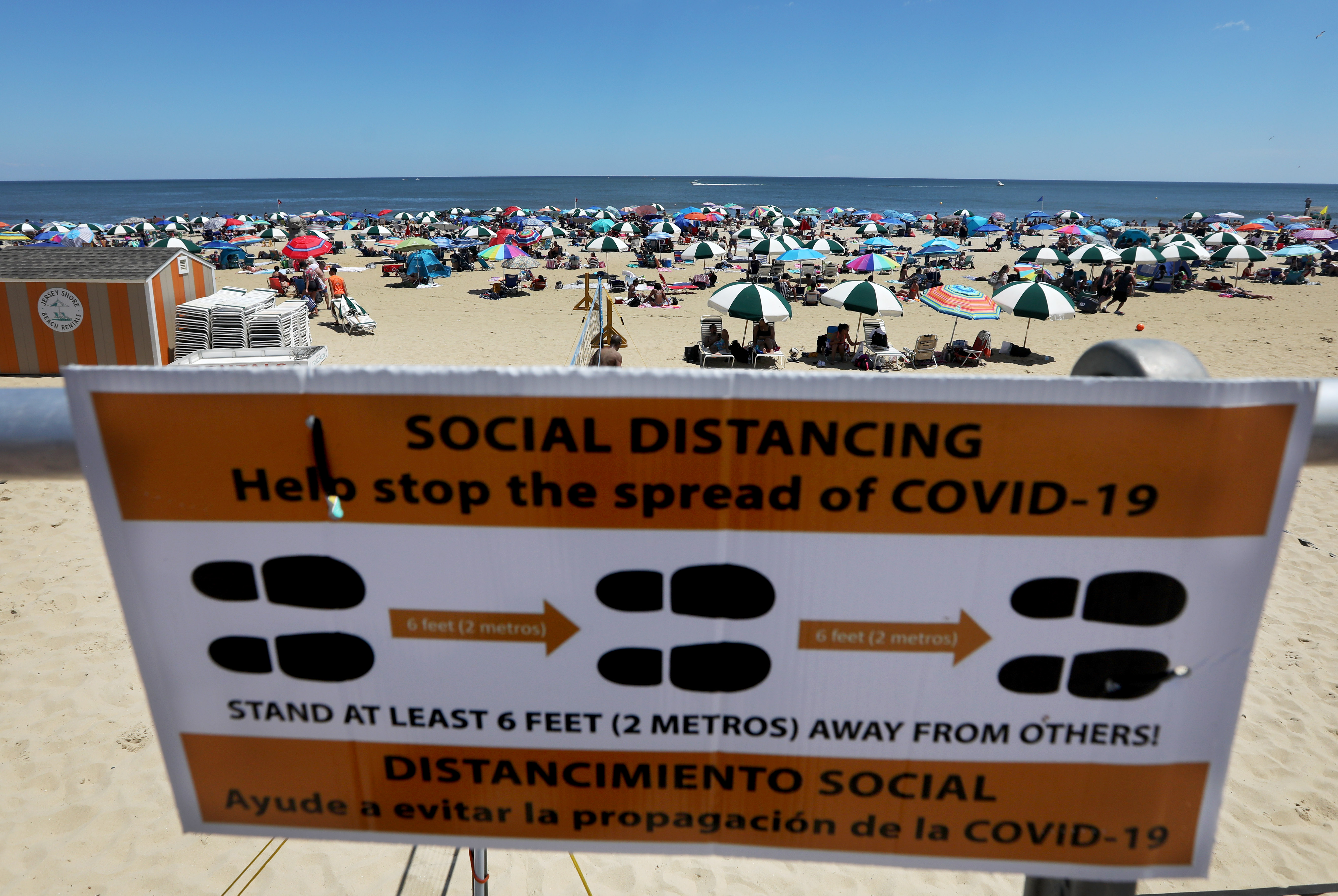 Long Branch Beach in New Jersey amid Covid-19 pandemic - Anadolu Ajansı