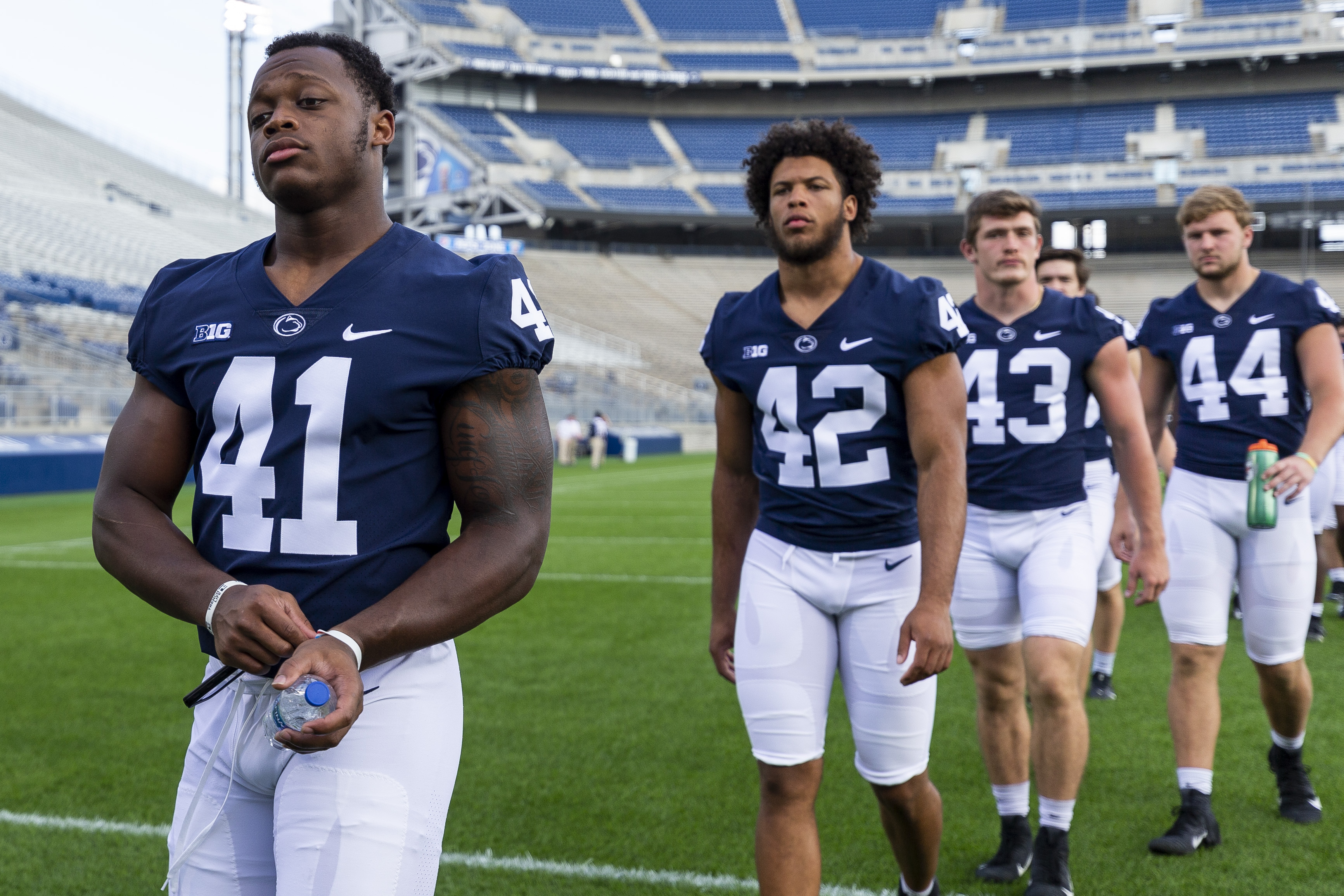 Penn State's Jesse Luketa declares for NFL draft after Outback Bowl loss