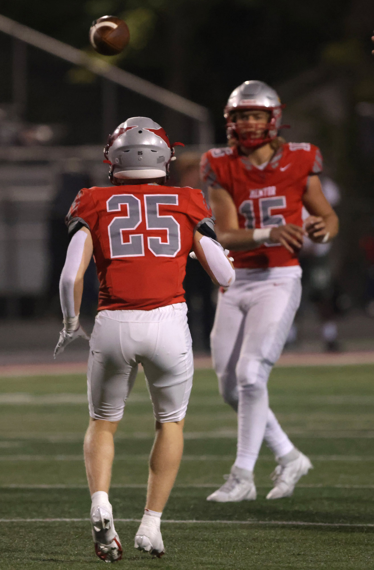 Shaker Heights vs. Mentor football: Cardinals QB Scotty Fox's 6 TDs lead  GCC win over Red Raiders 