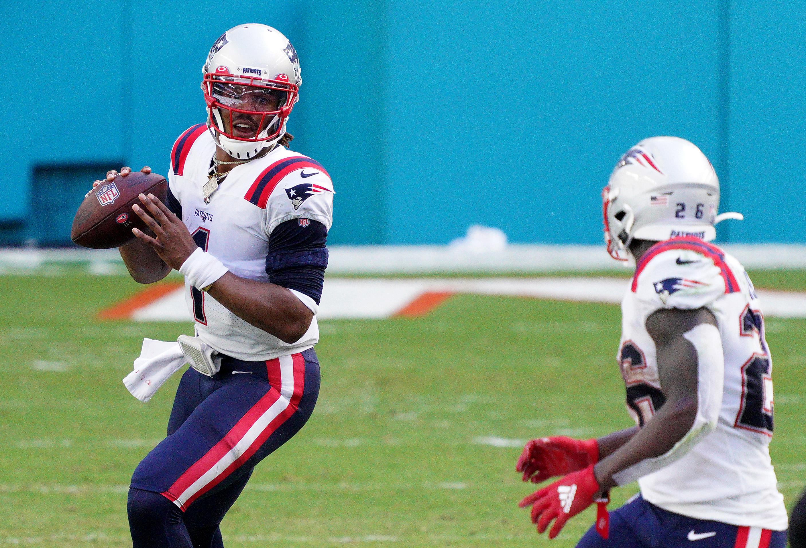 Patriots-Dolphins report cards: Cam Newton simply doesn't make the