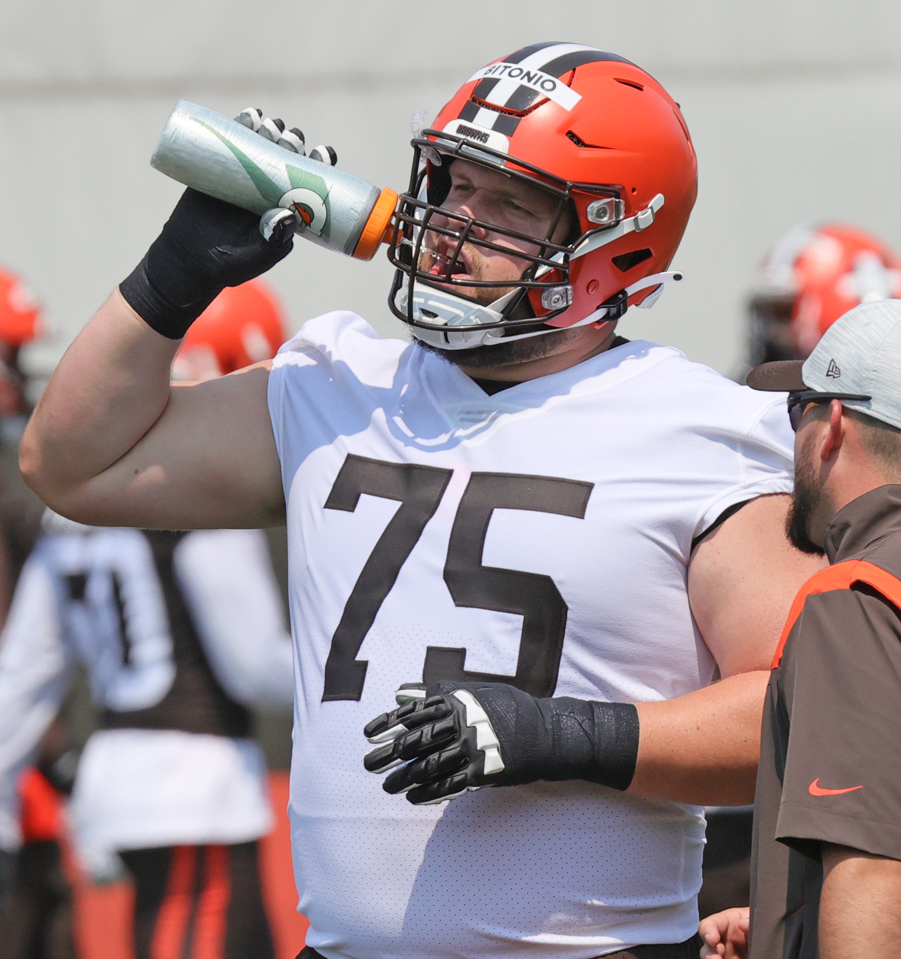 Cleveland Browns Offensive Guard Joel Bitonio, 2021-2022 - Cleveland.com