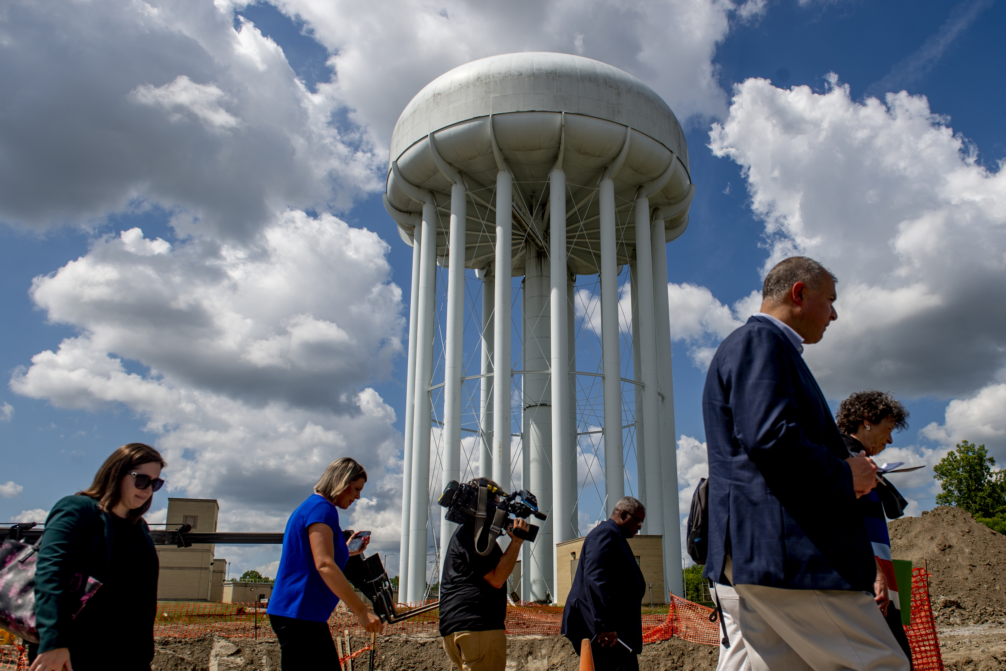 Flint water plant upgrades displayed during GLWA main break, EPA admin ...