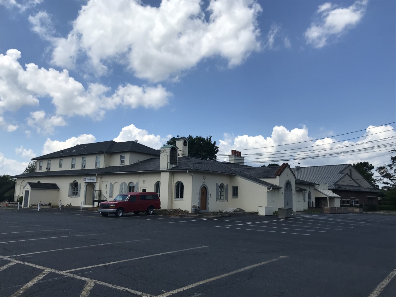 Wanderlust Beer Garden opens in Forks Township