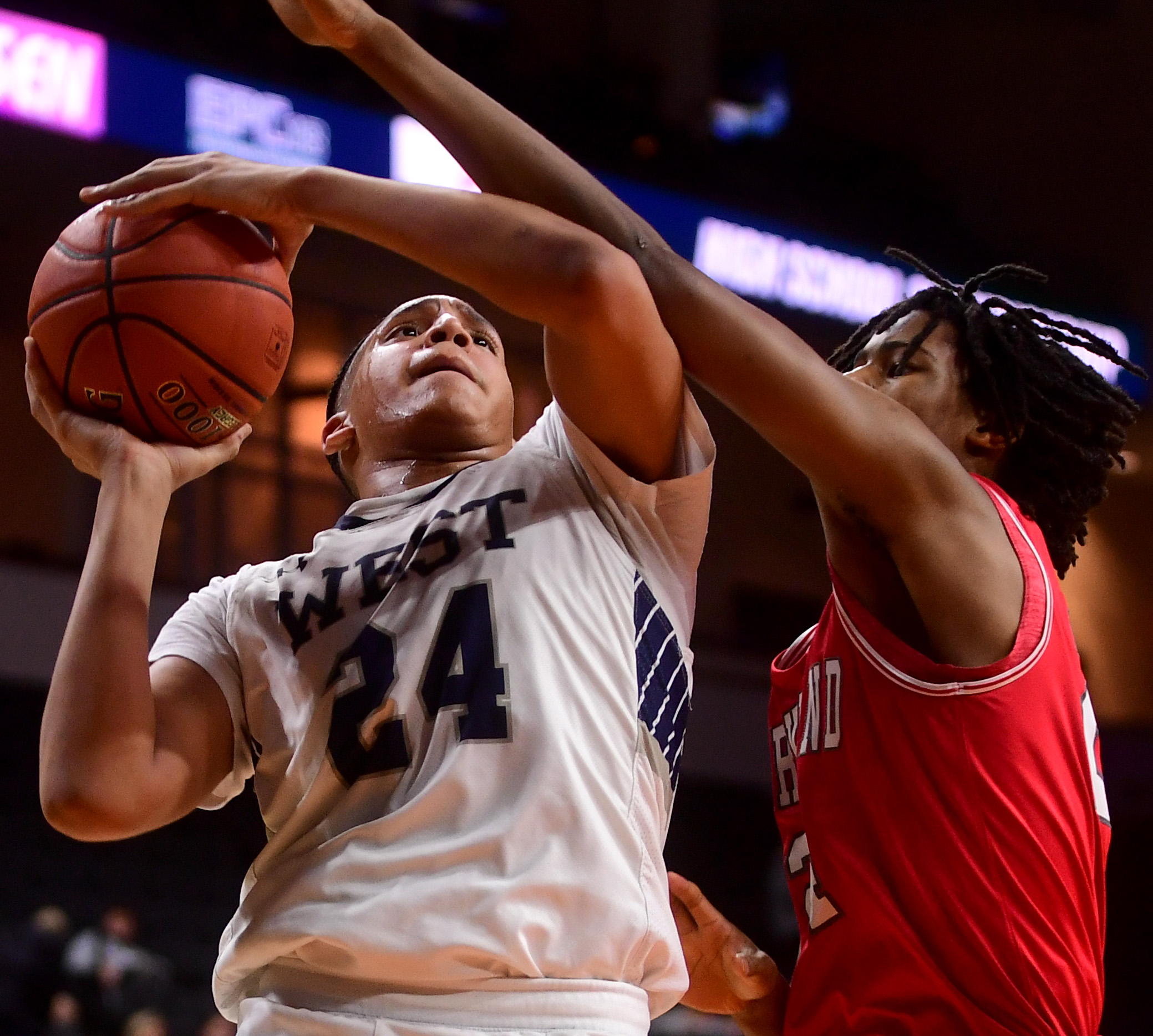 EPC boys basketball semifinals Parkland vs. Pocono Mountain West