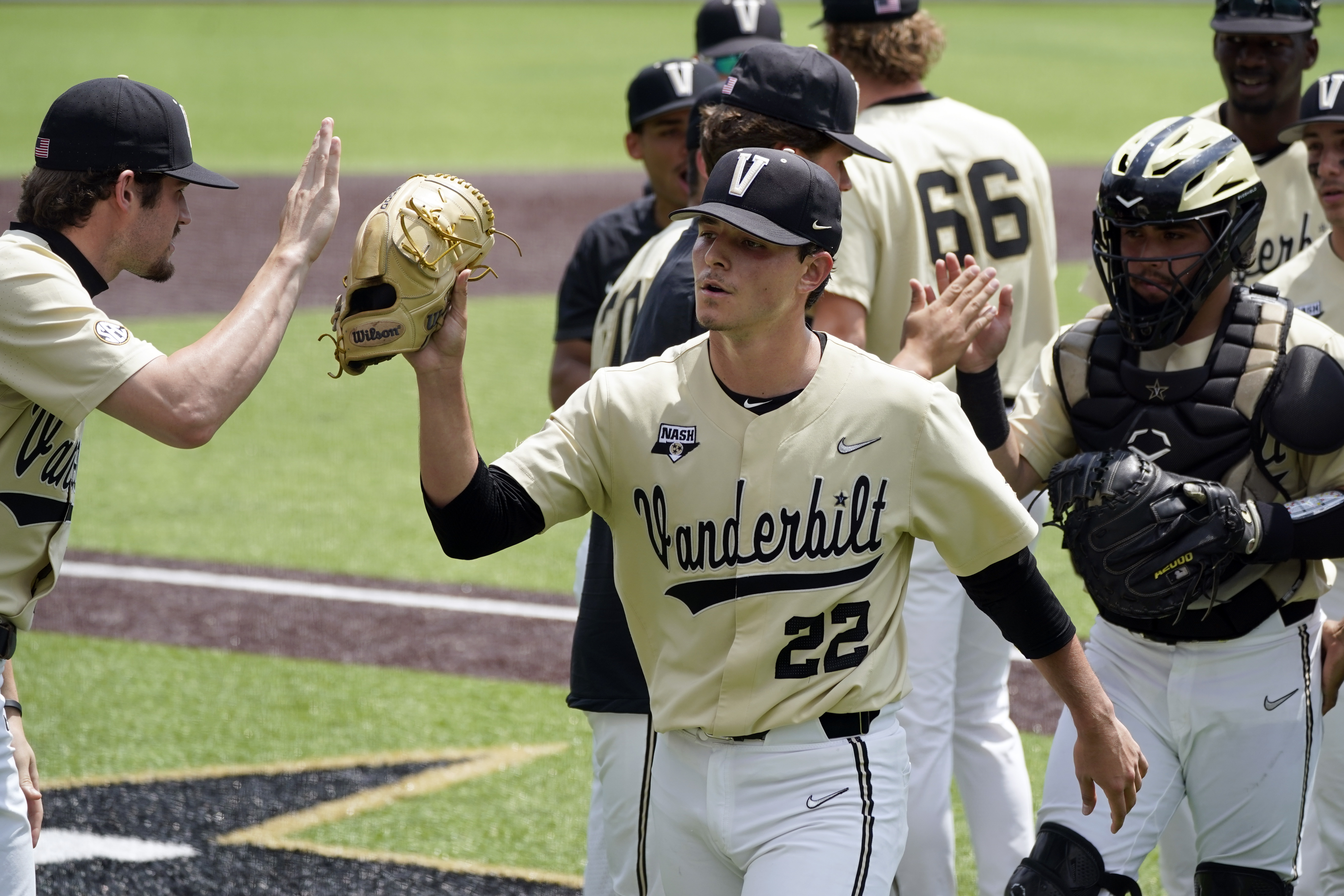 Texas Rangers select Vandy pitcher Jack Leiter in MLB Draft