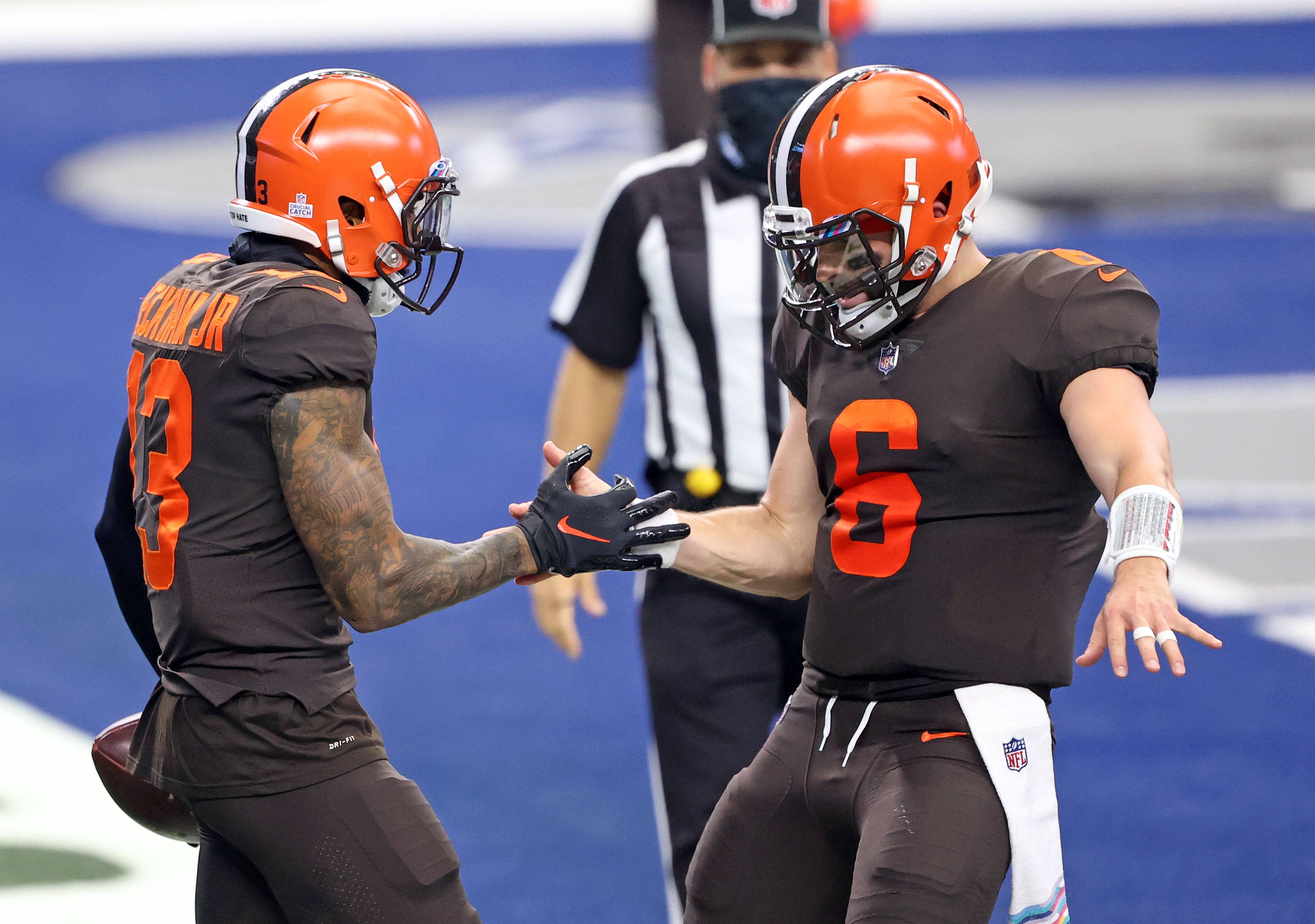 Cleveland Browns: Baker Mayfield raises questions about handling of Odell  Beckham injury - Dawgs By Nature