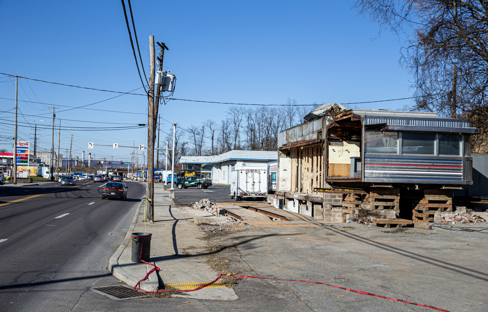 East Shore Diner moves to new home on the west shore