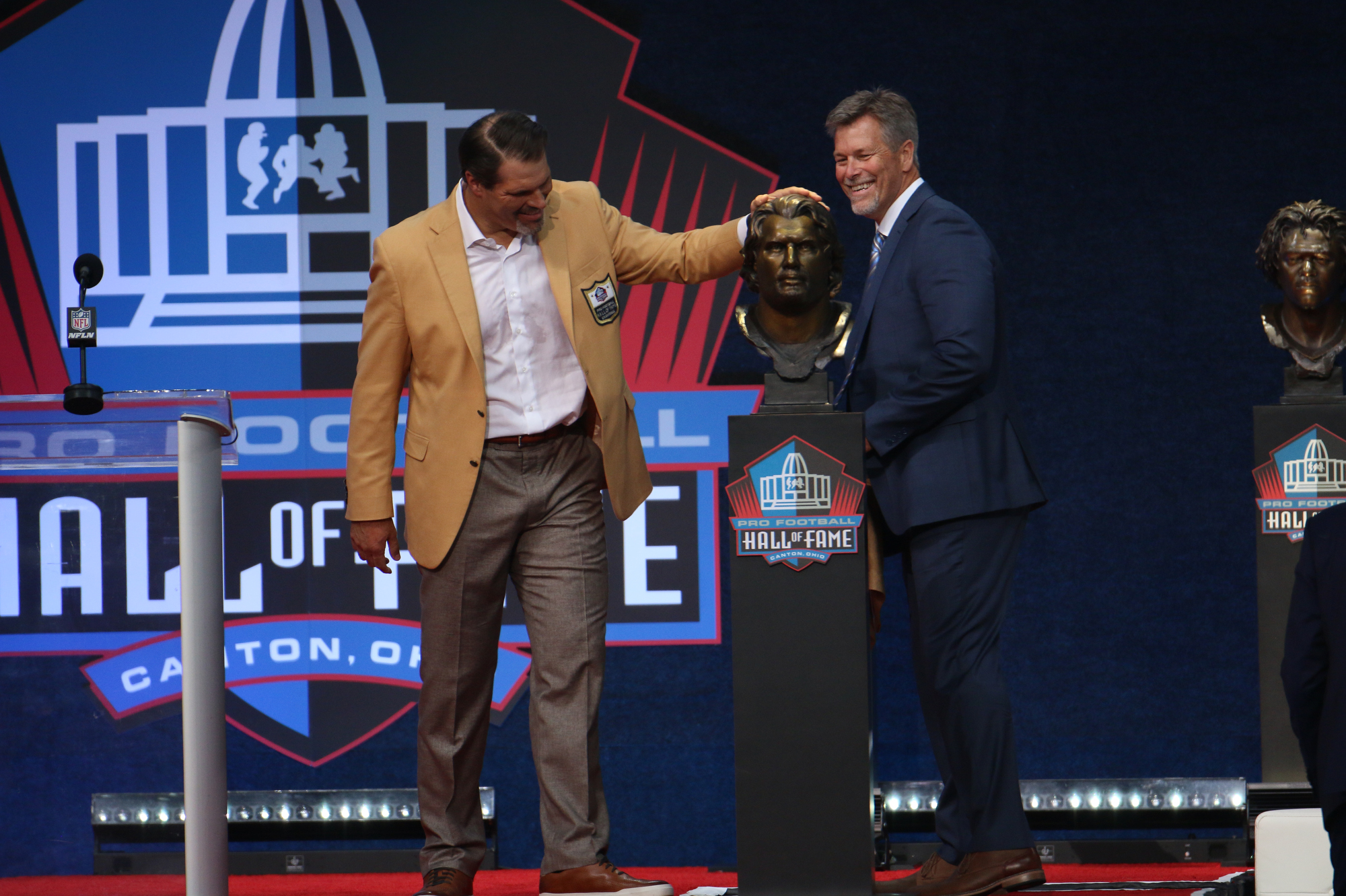 Charles Woodson and his Pro Football Hall Of Fame Bronze Bust!