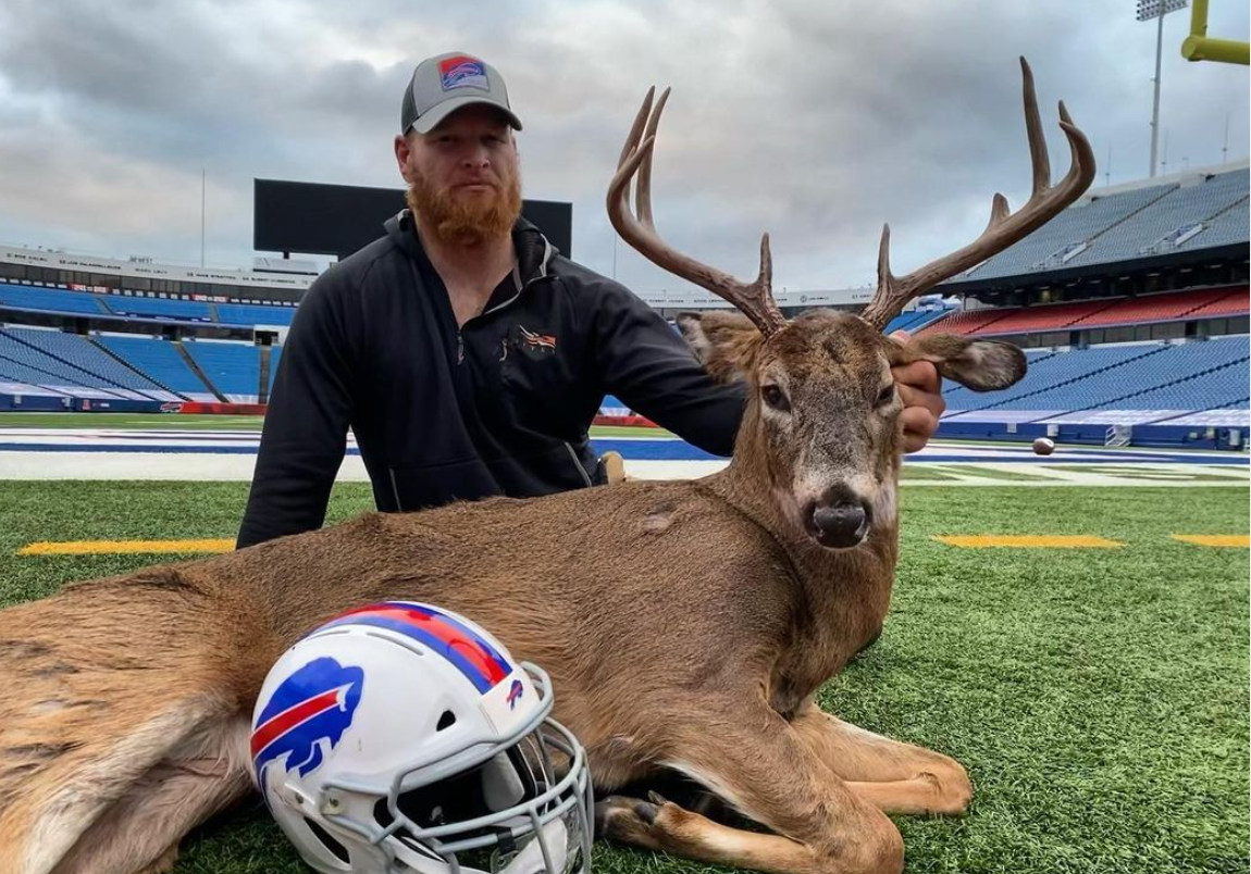 Buffalo Bills Reindeer NY American Football Team Christmas