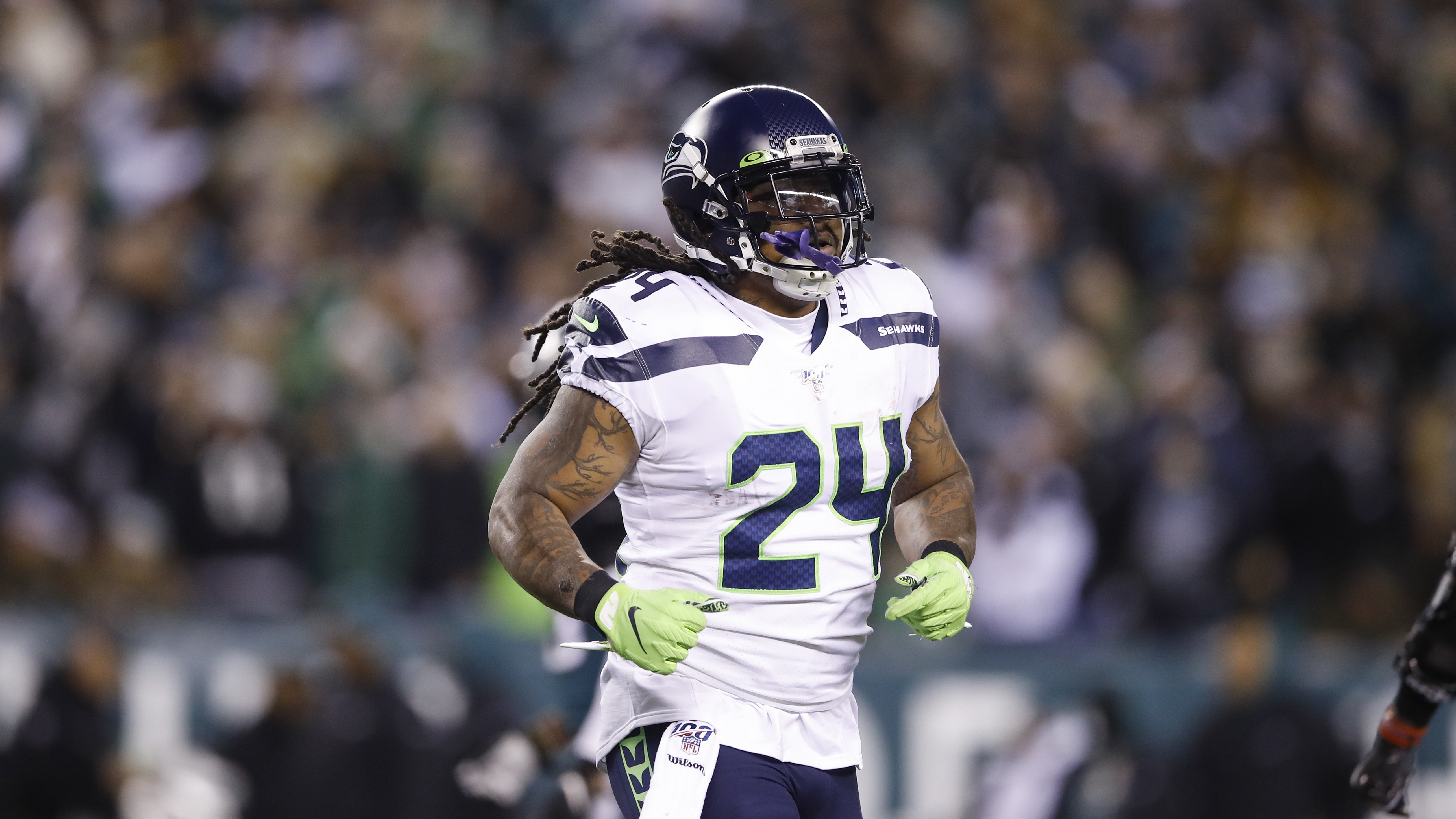 Marshawn Lynch Highlights: Cameraman Fun in the NFL, image size:5155x2900