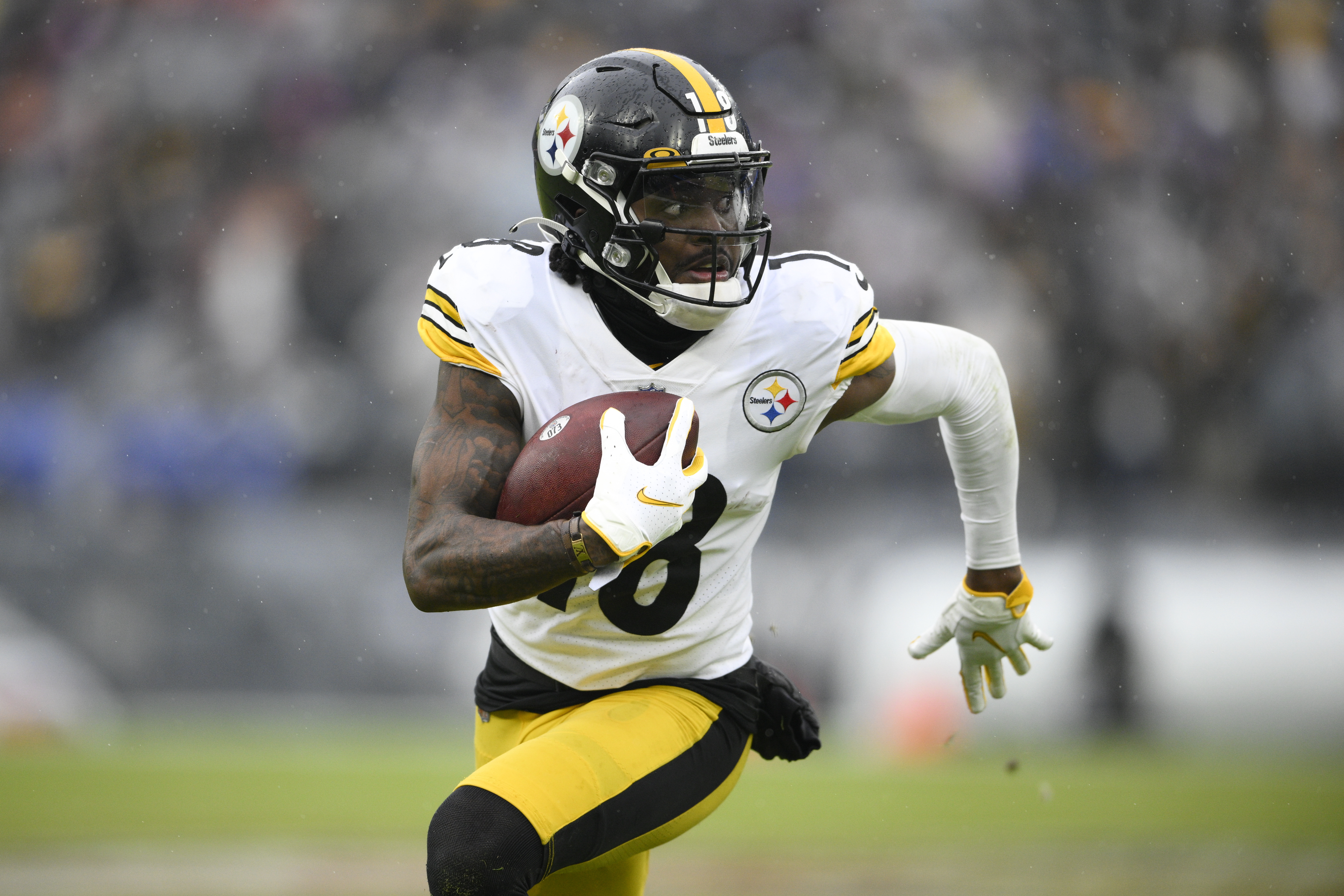 As the debate over the value of running backs rages, the Steelers