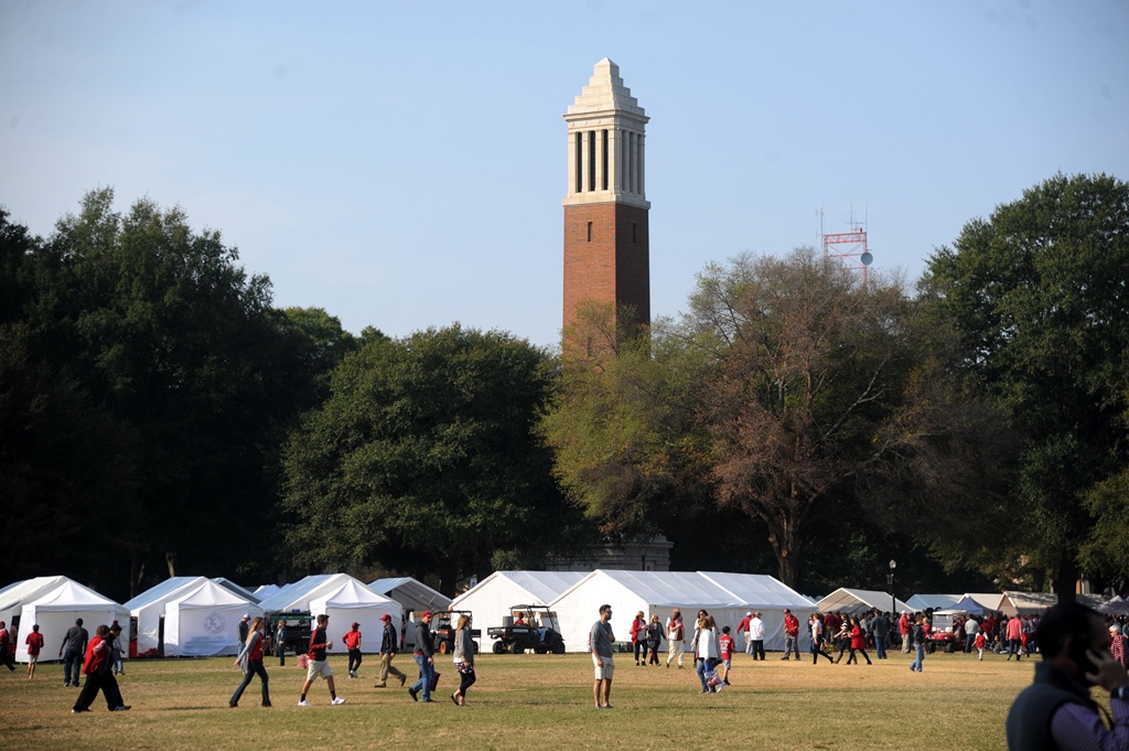 Alabama Football Tailgate: The Quad - al.com