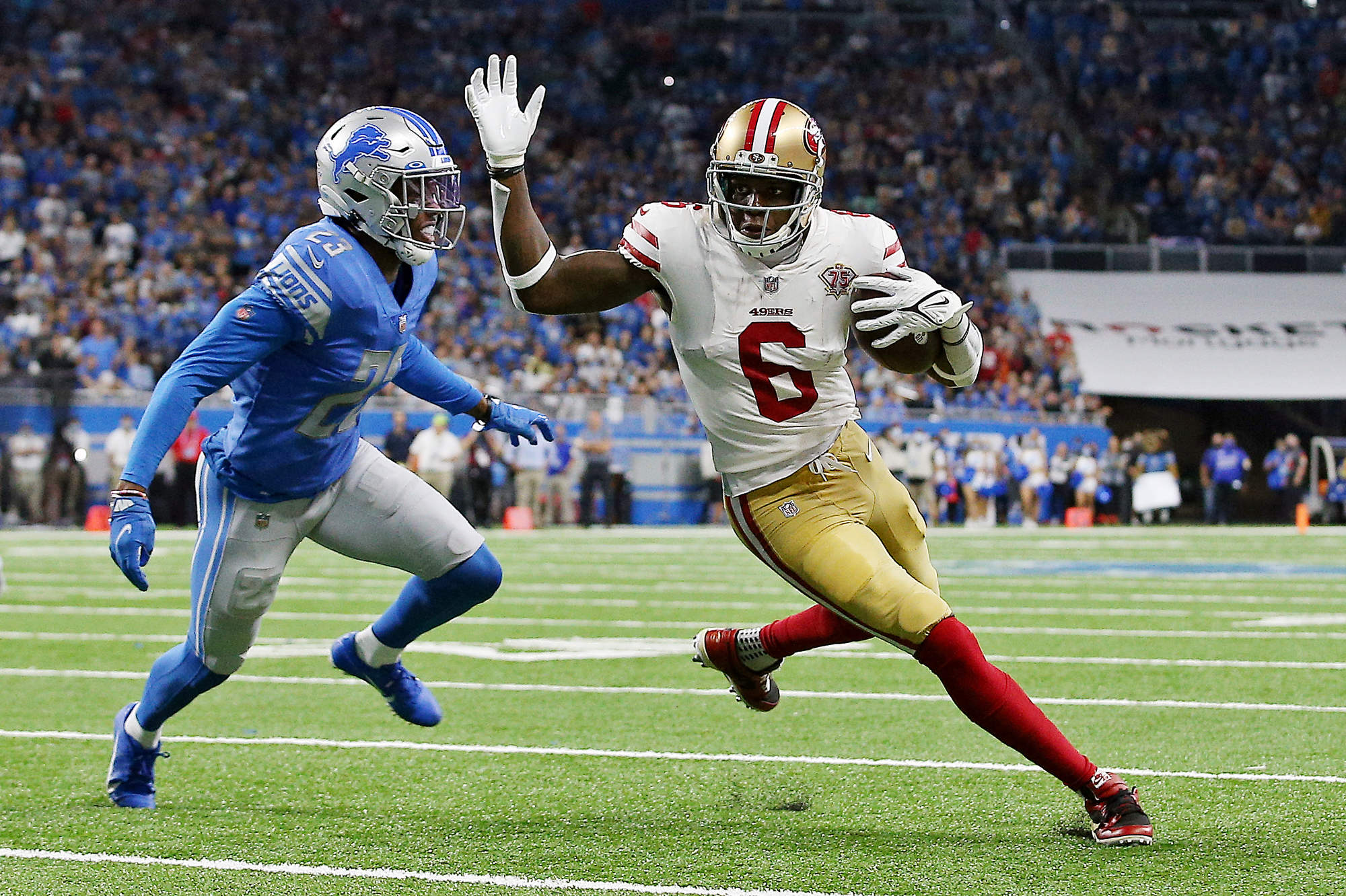 San Francisco 49ers Arden Key (98) reacts on the sideline during