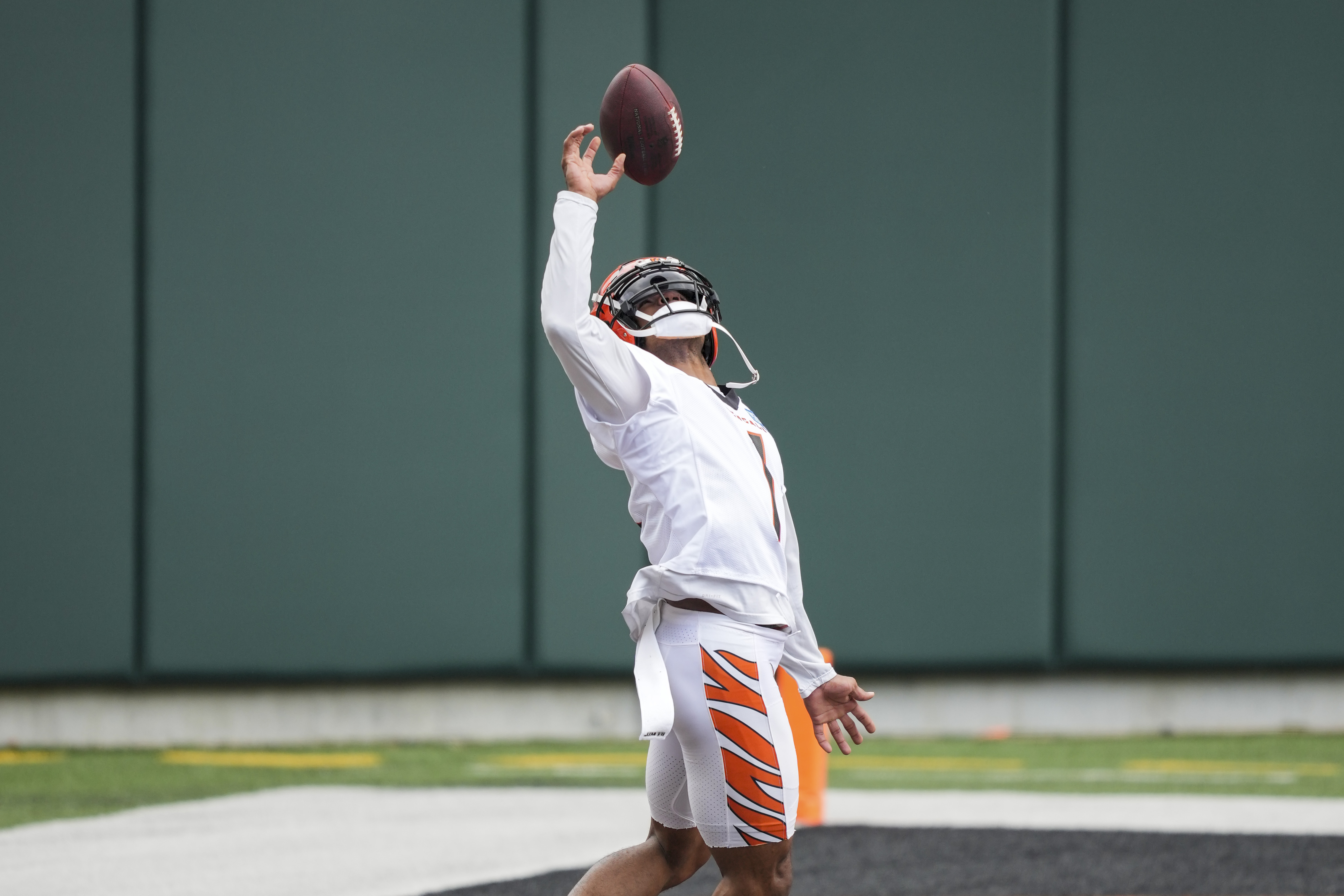 Cincinnati Bengals WR Tee Higgins talks contract at NFL training camp