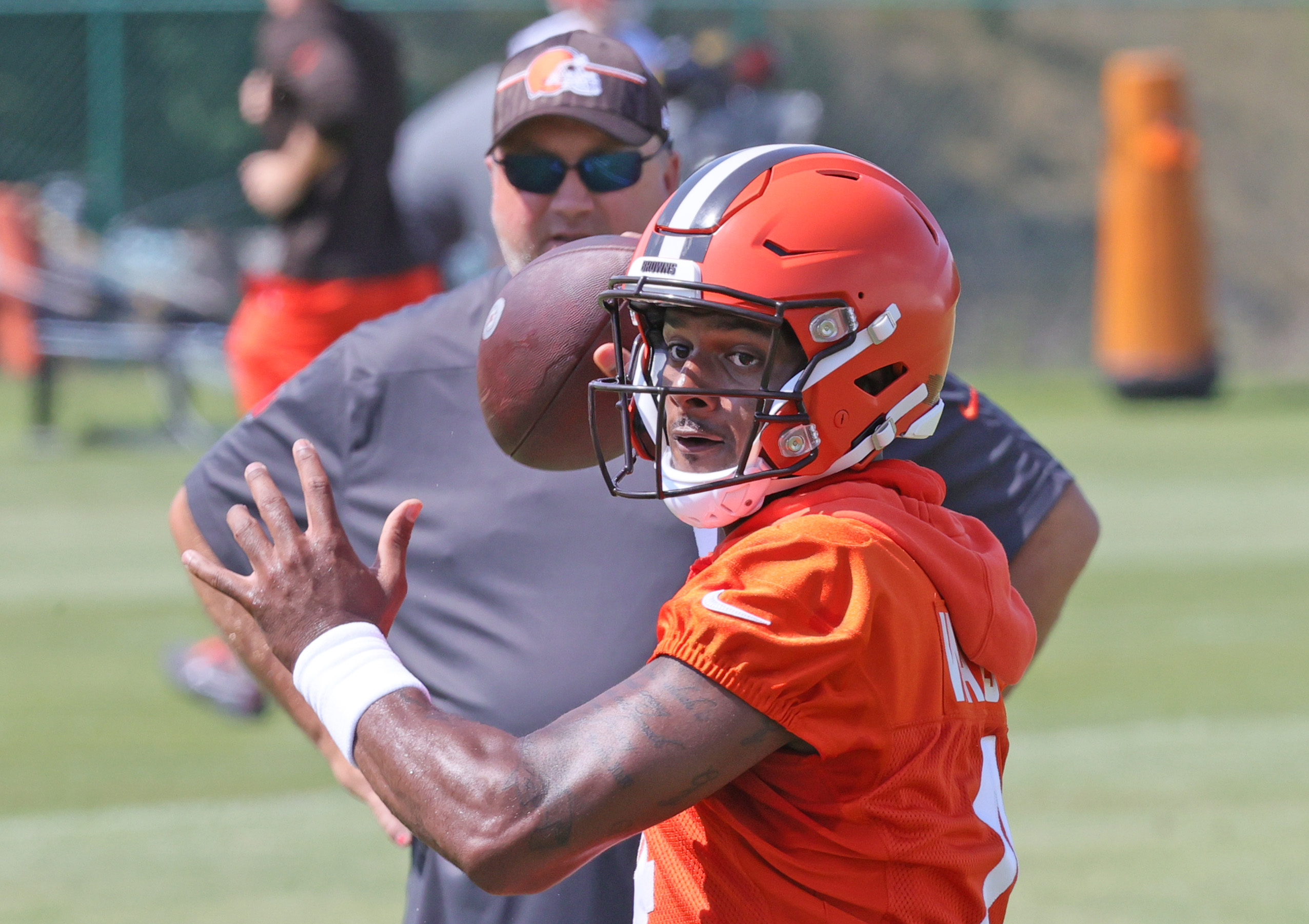 Deshaun Watson hosting Browns offensive teammates at a tropical location  next week for practice, bonding 