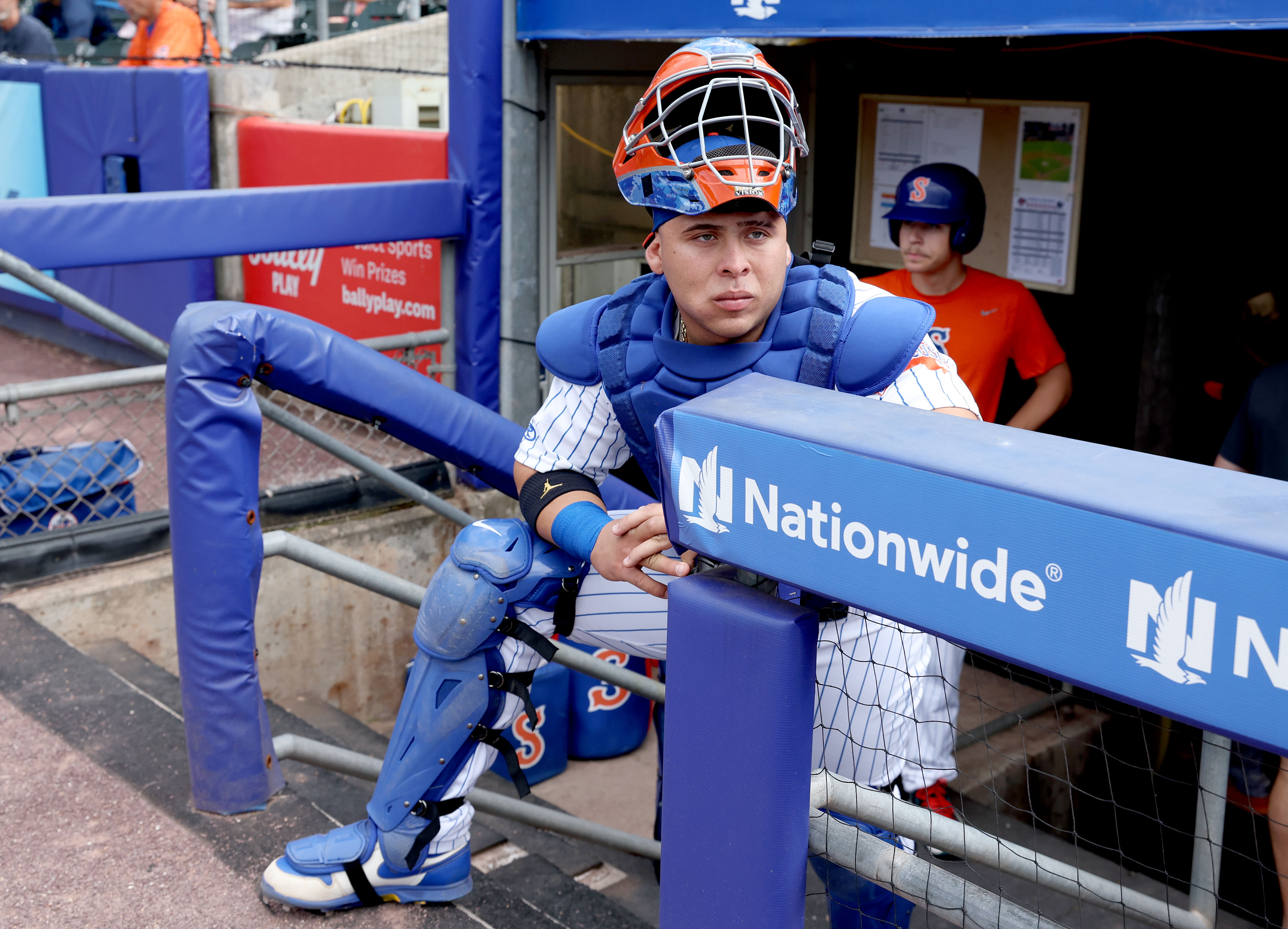 Mets considering calling up top prospect Francisco Alvarez