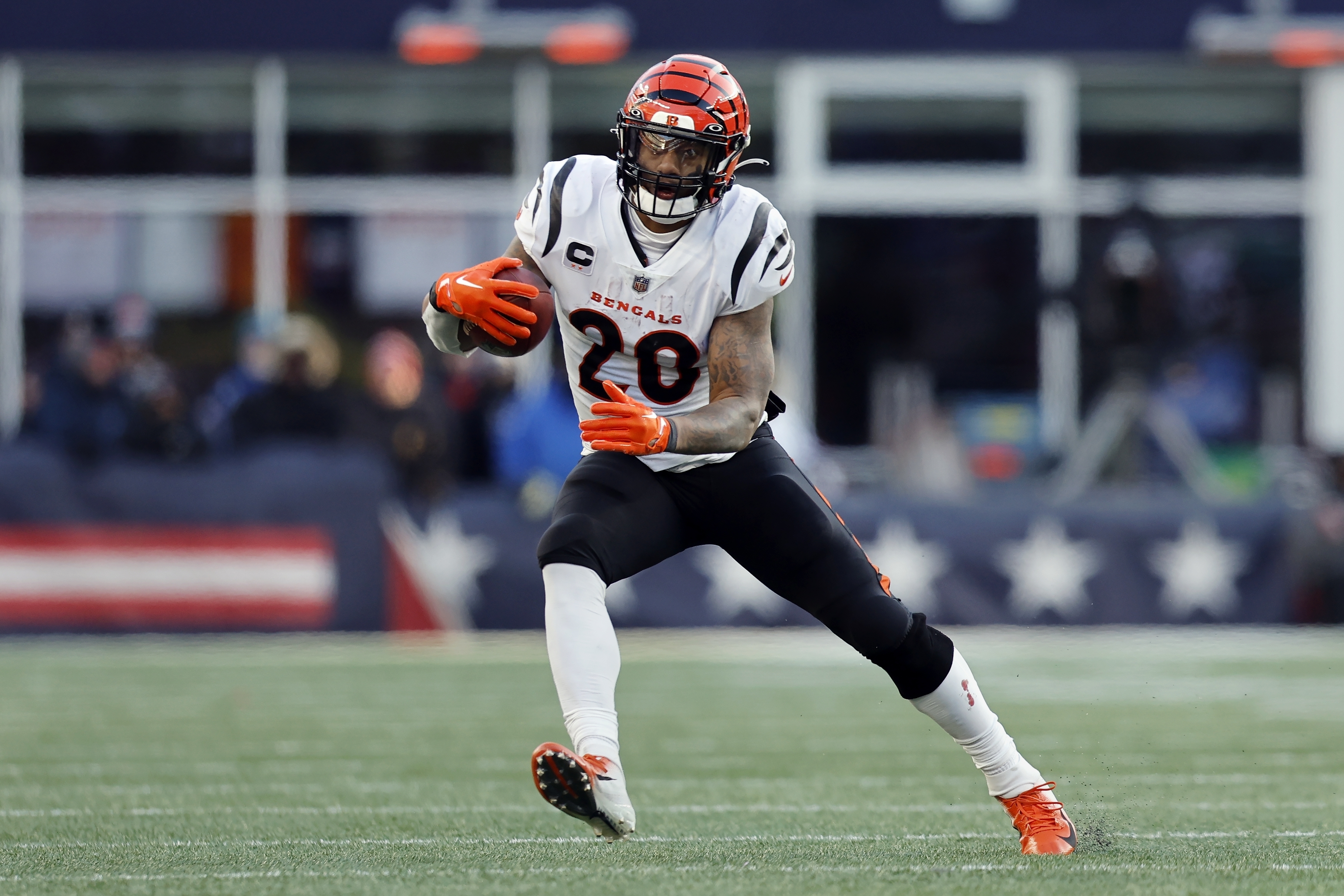 Mac Jones' 'dirty play' on Bengals defensive back may result in discipline:  report