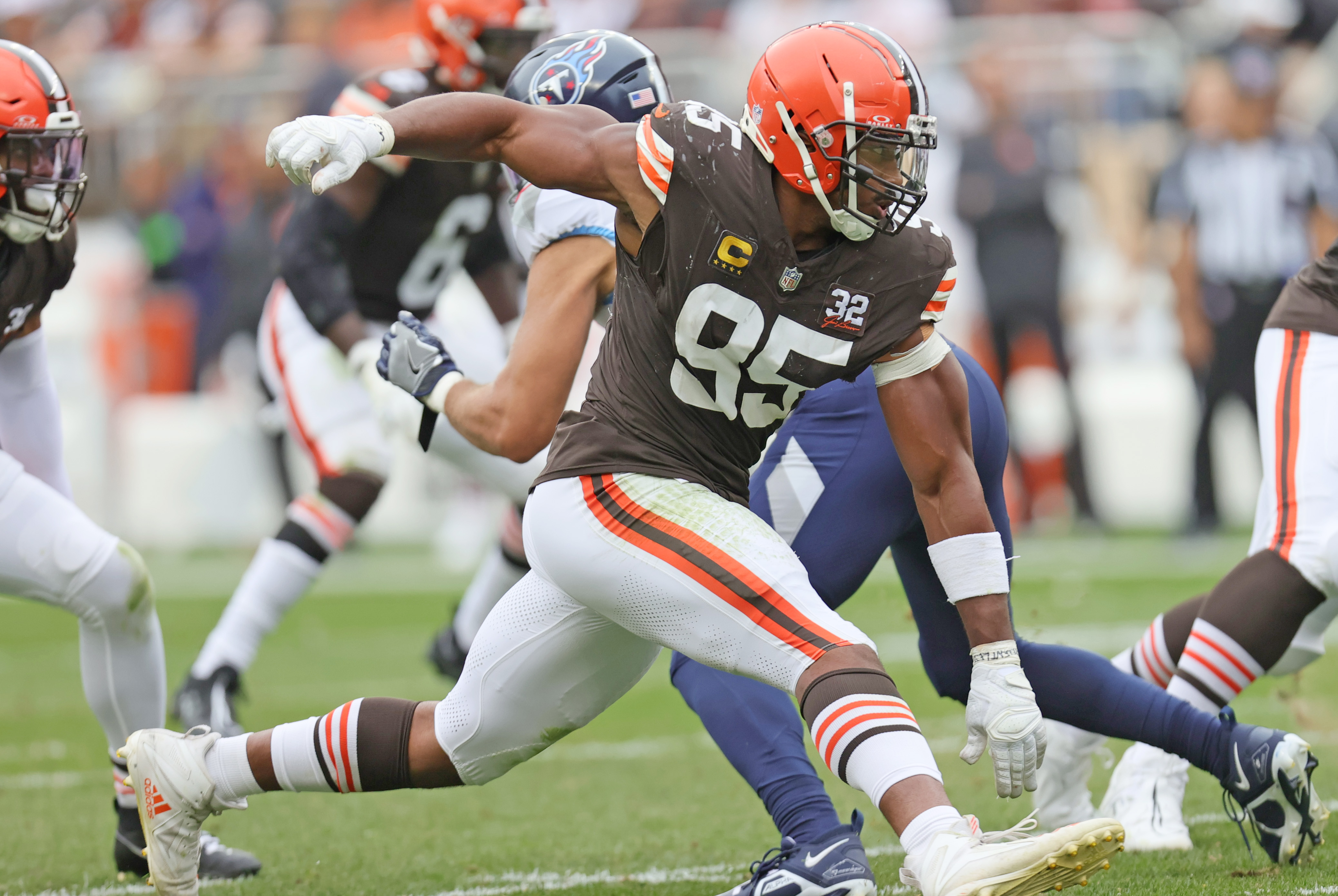 How Myles Garrett, Denzel Ward and the rest of the Browns defense graded  vs. the Titans 