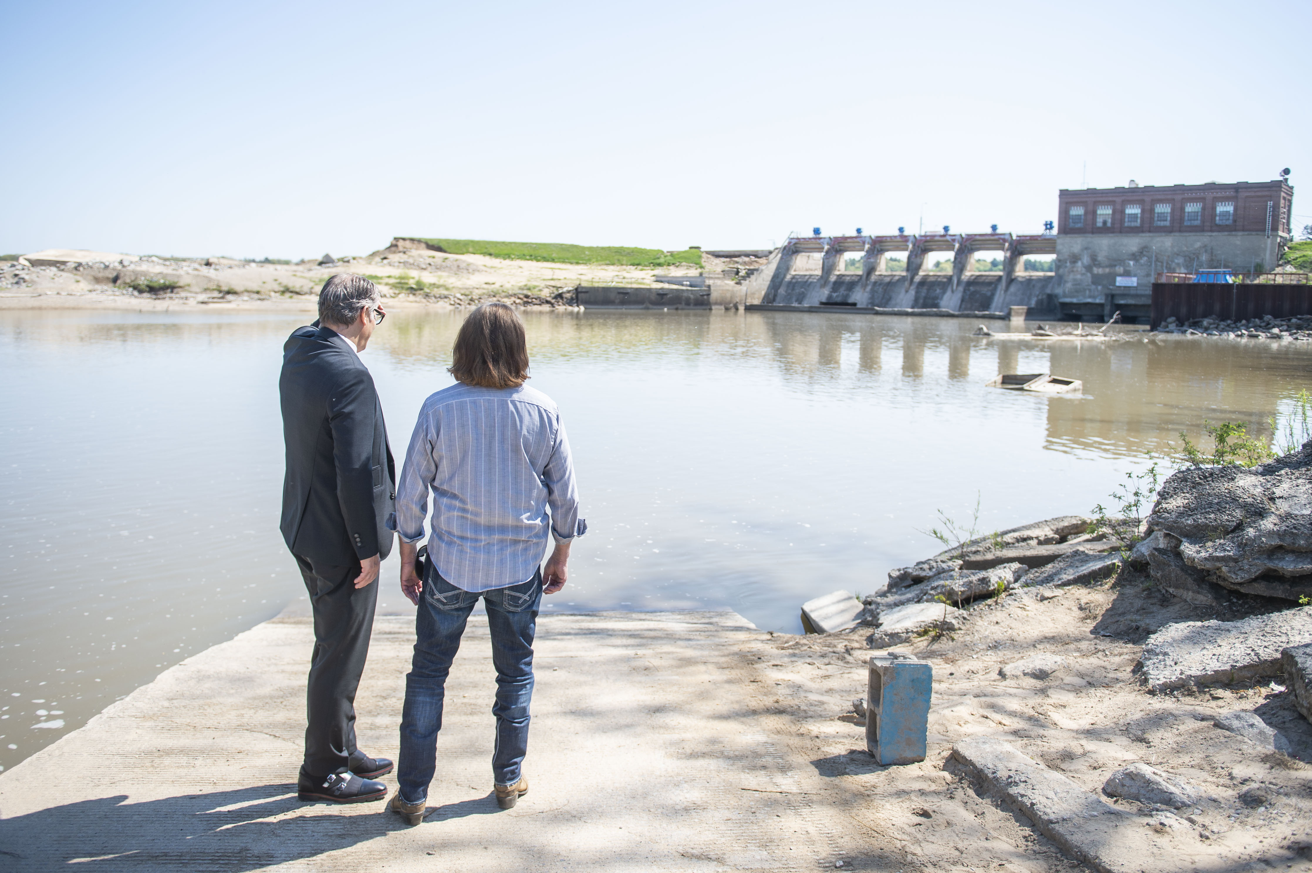 Attorney Ven Johnson holds media briefing about the ongoing court