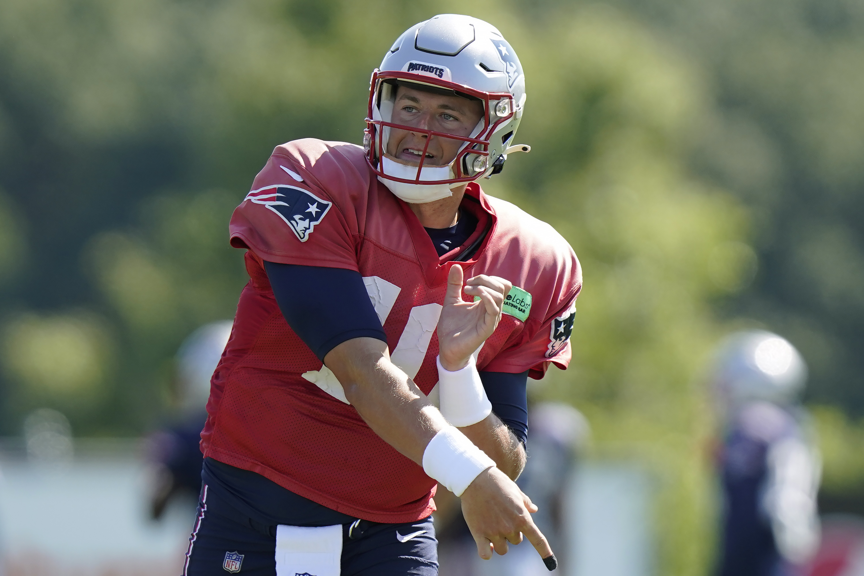 Patriots training camp Day 4: Kyle Dugger intercepts Mac Jones