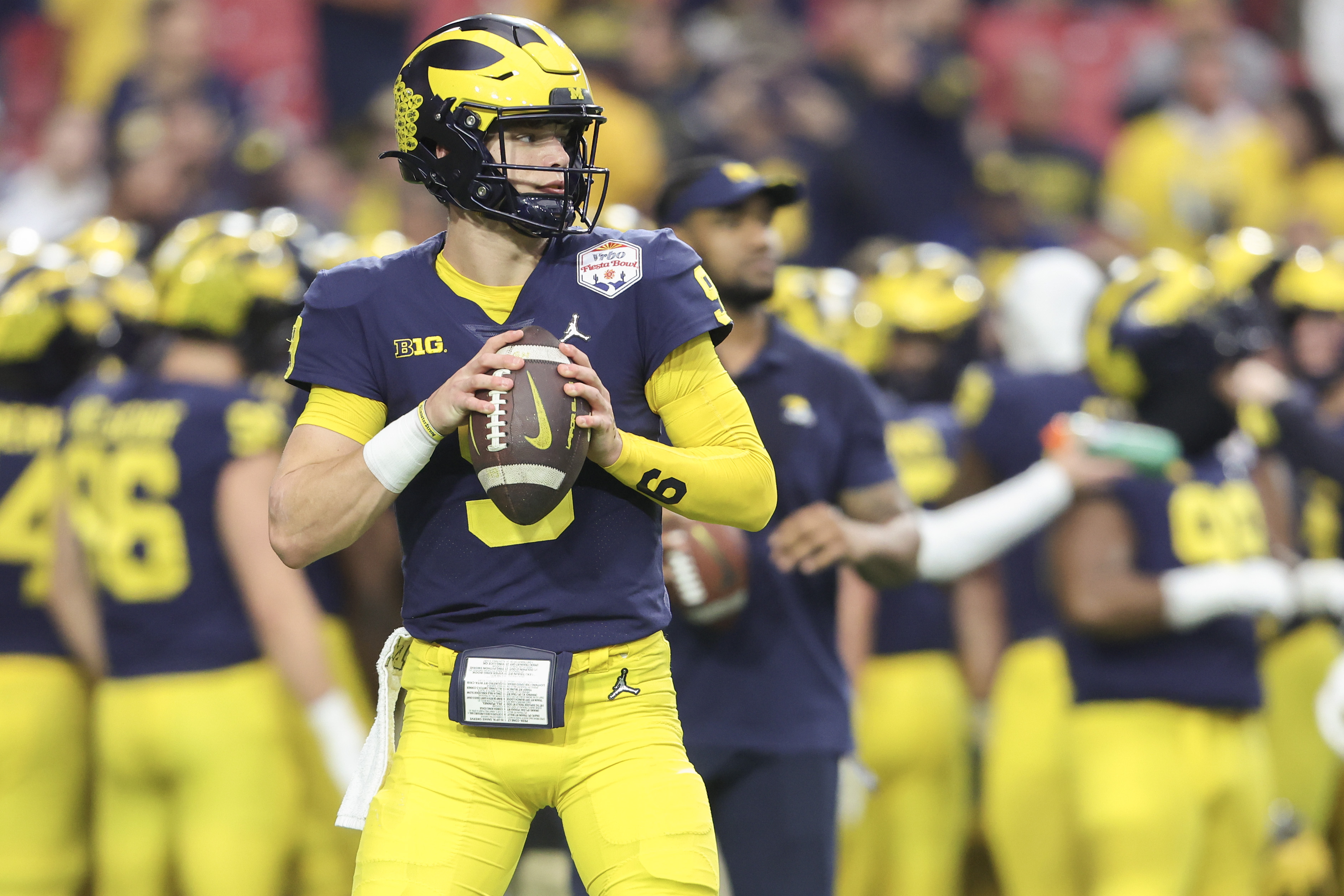 Deck cleared: J.J. McCarthy enters offseason as Michigan's QB1 