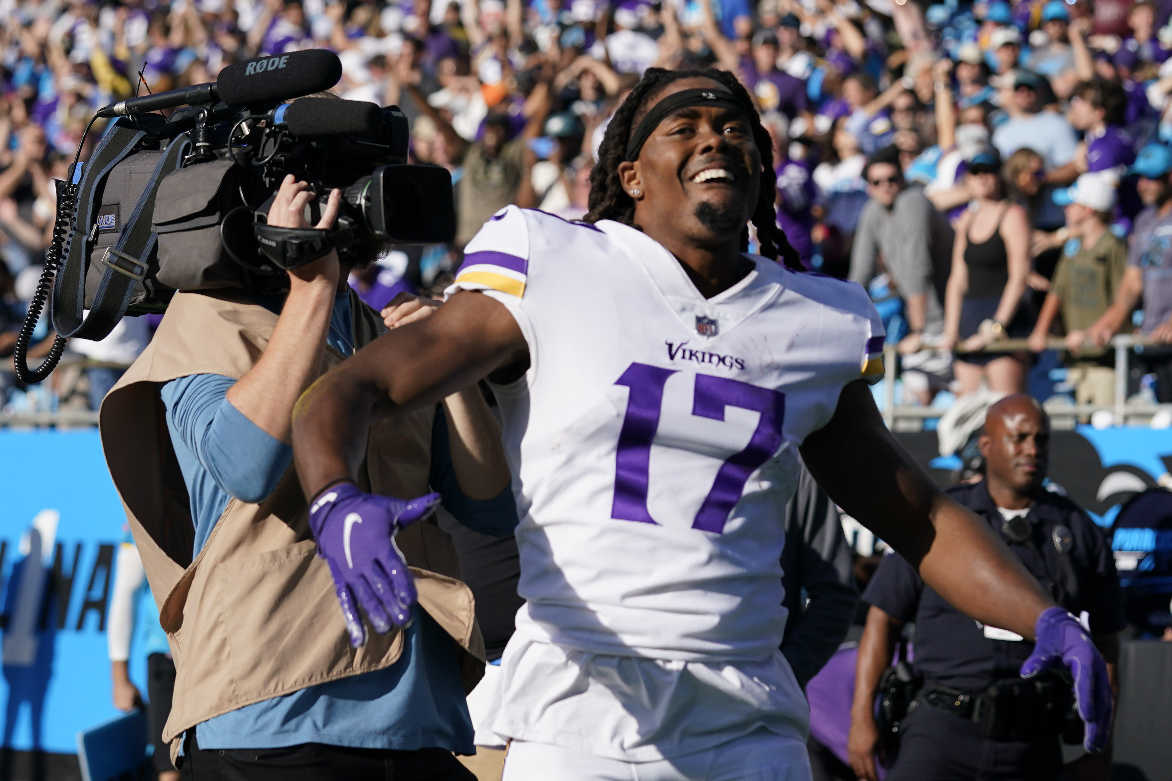 Ypsilanti native K.J. Osborn catches game-winning TD in Vikings