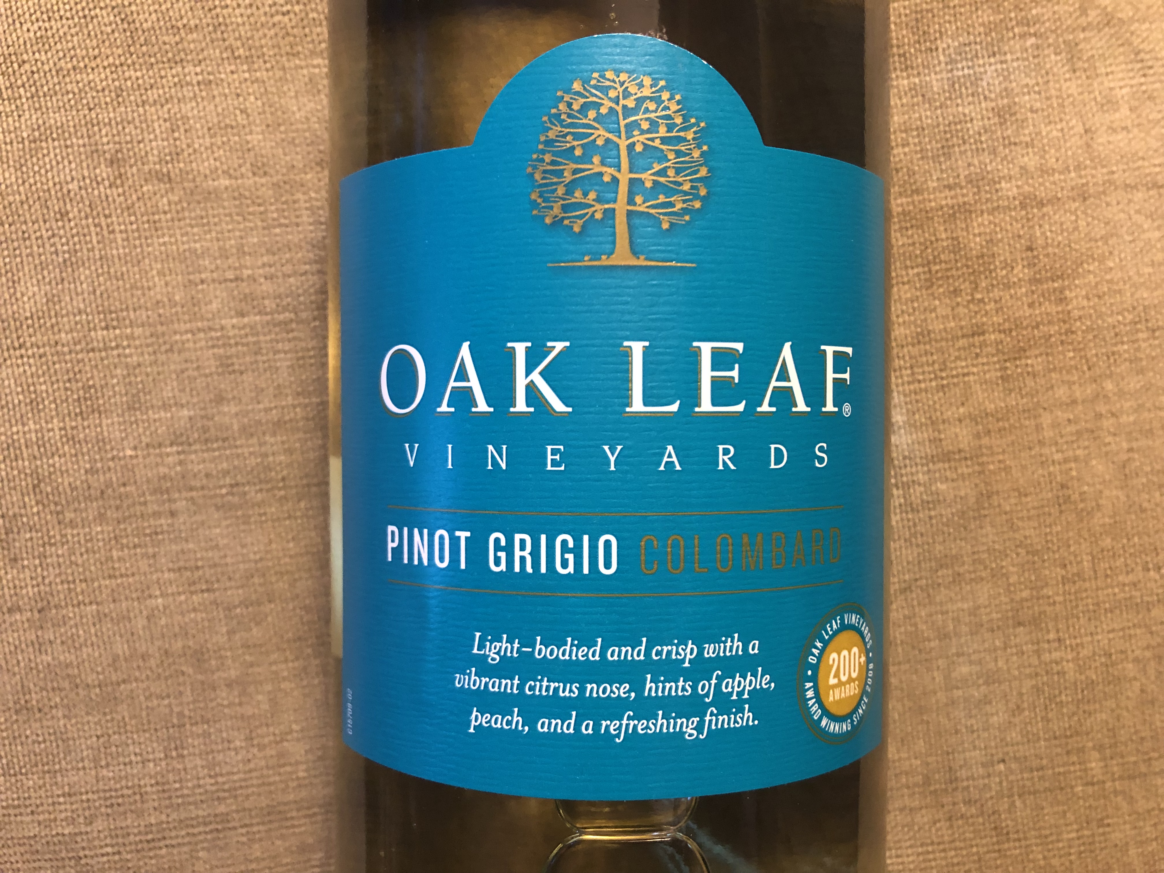 Oakleaf wine top