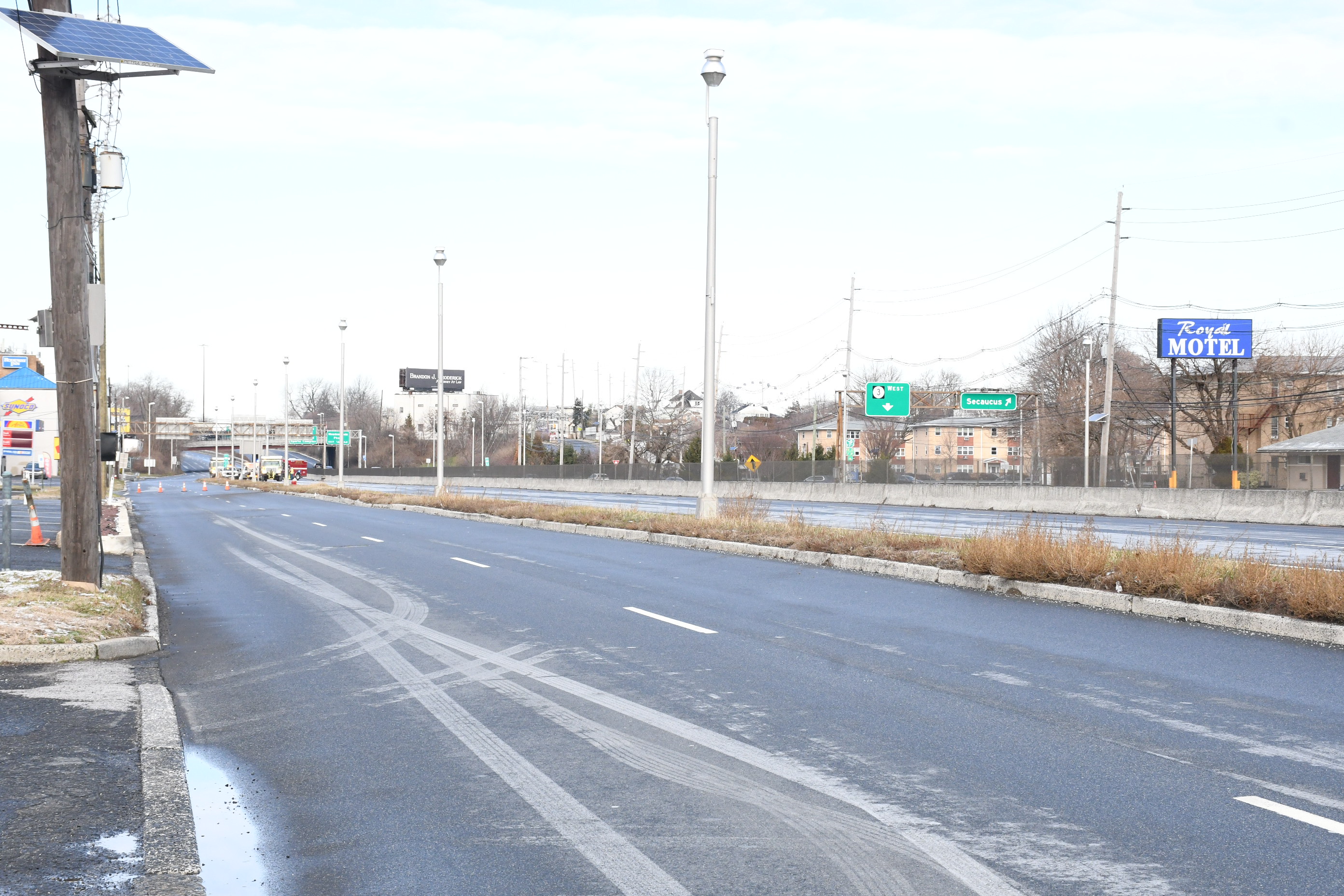 PSE&G crews repair Route 3 utility poles taken down by truck - nj.com