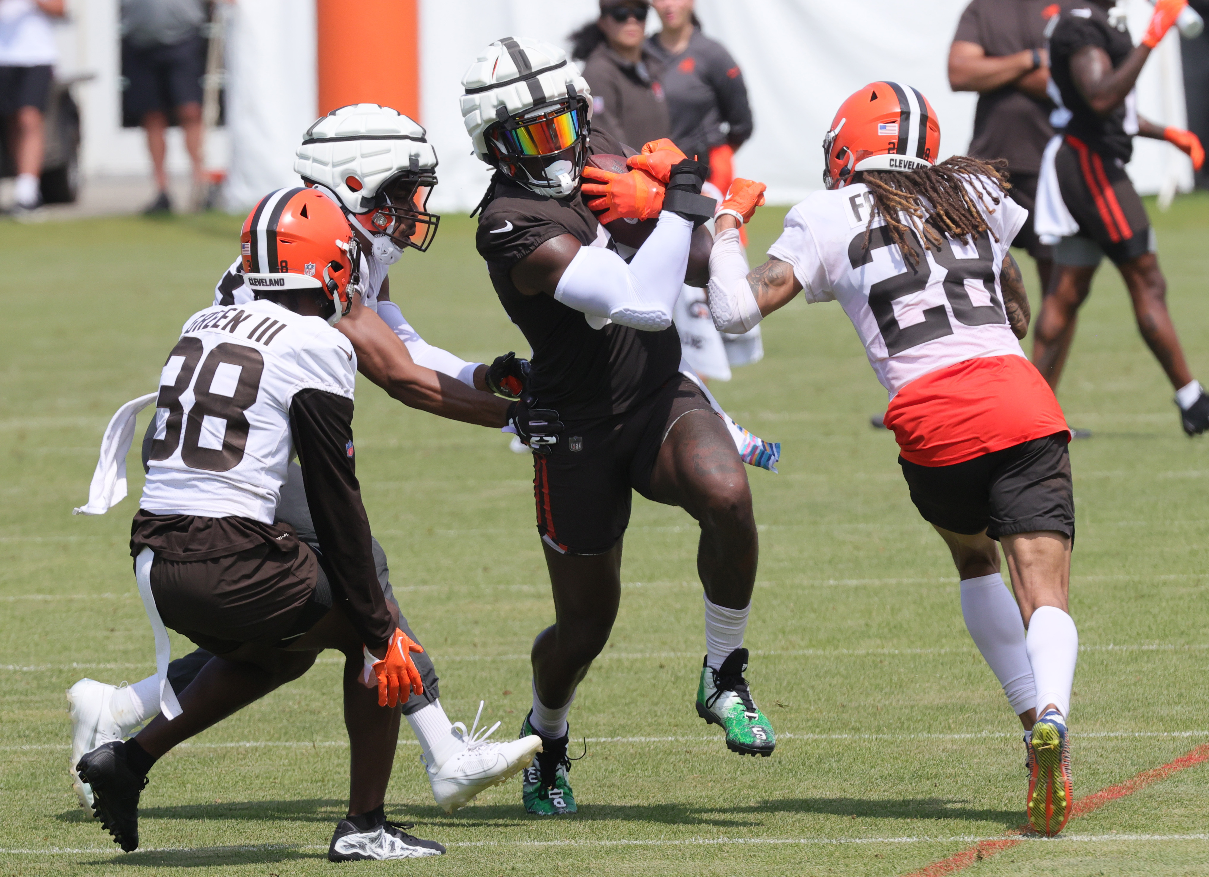 Observations from Cleveland Browns practice at the Greenbrier - West  Virginia Daily News