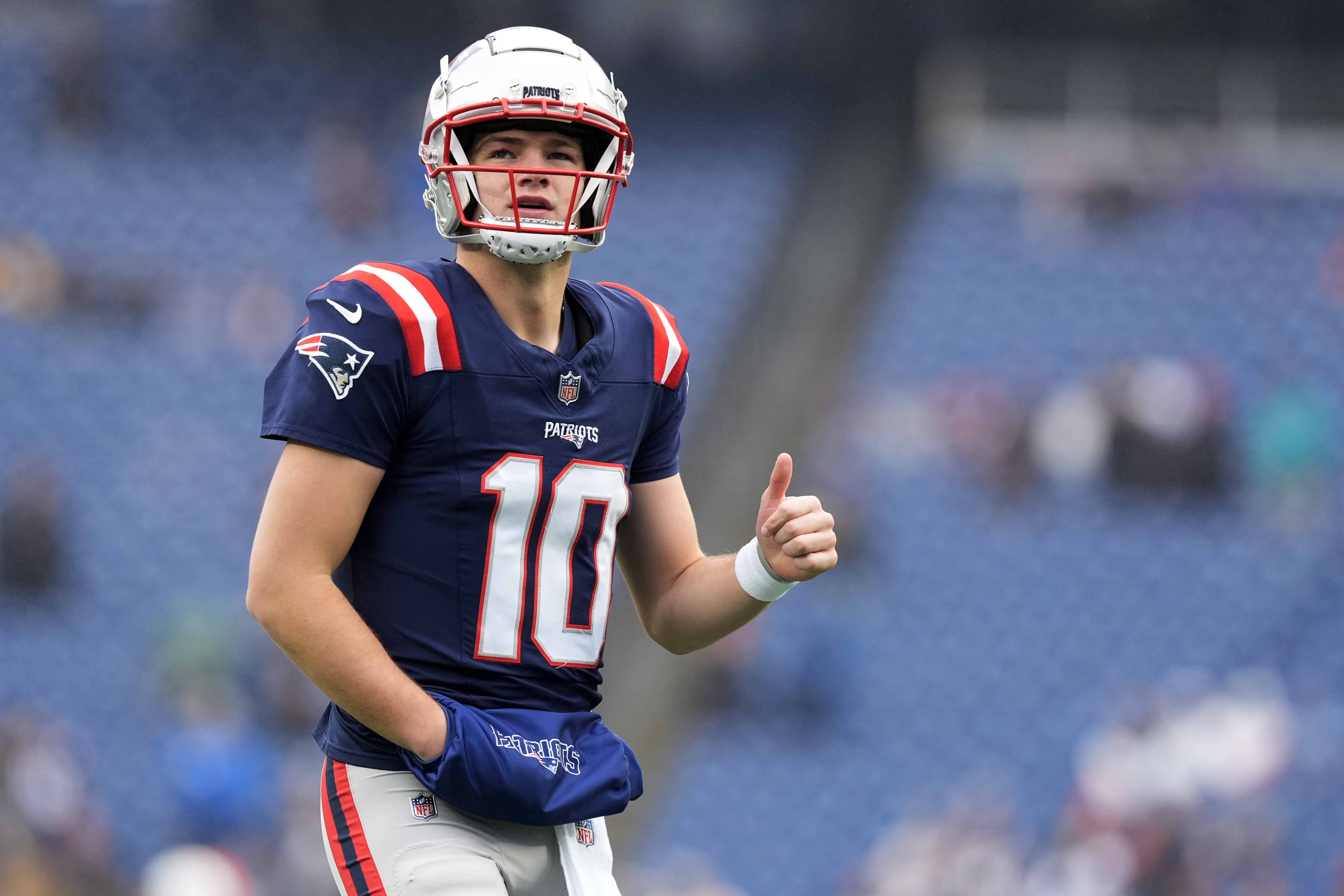 How Patriots QB Drake Maye's deep-rooted leadership can continue to evolve  - masslive.com
