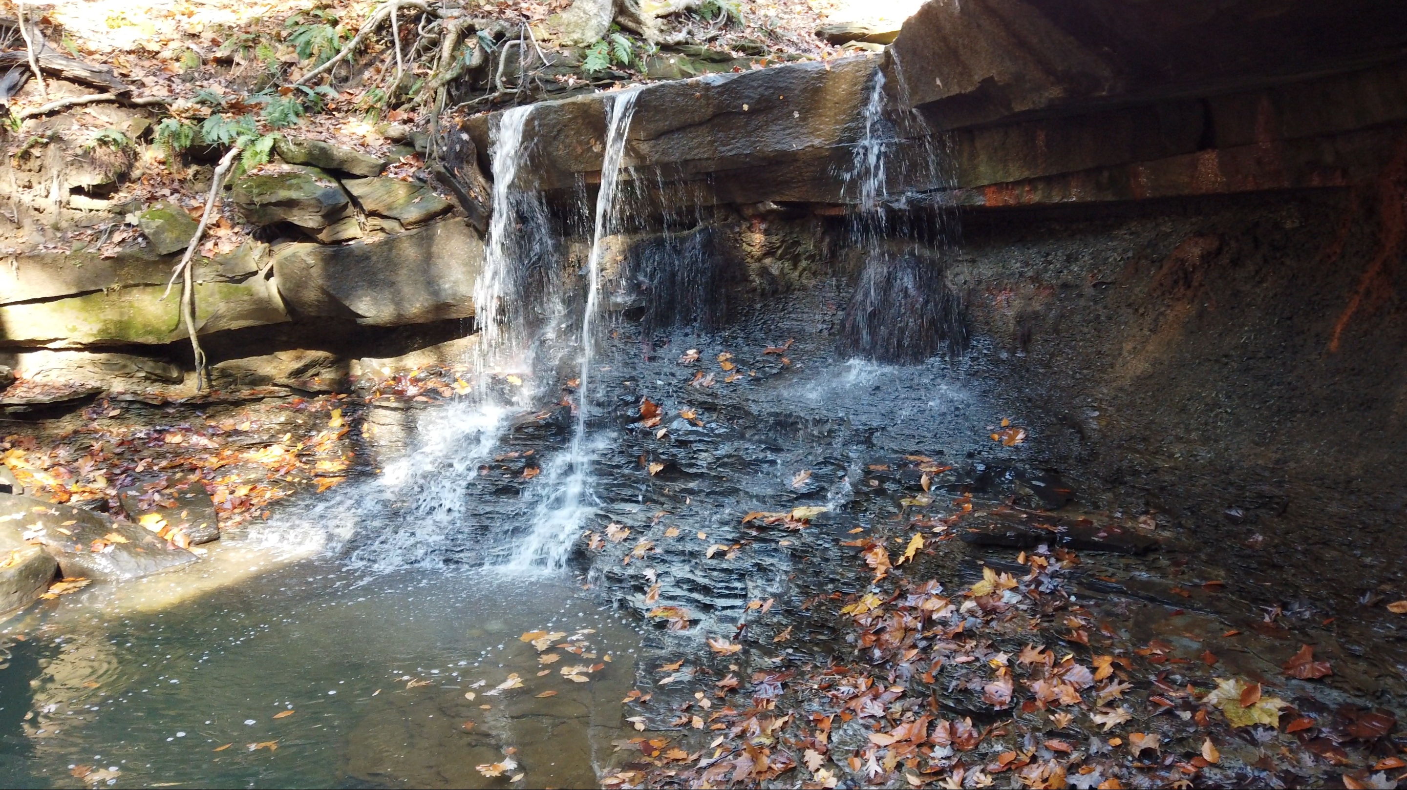 Outdoor Cleveland The Public And Hidden Waterfalls Of Bedford Reservation Cleveland Com